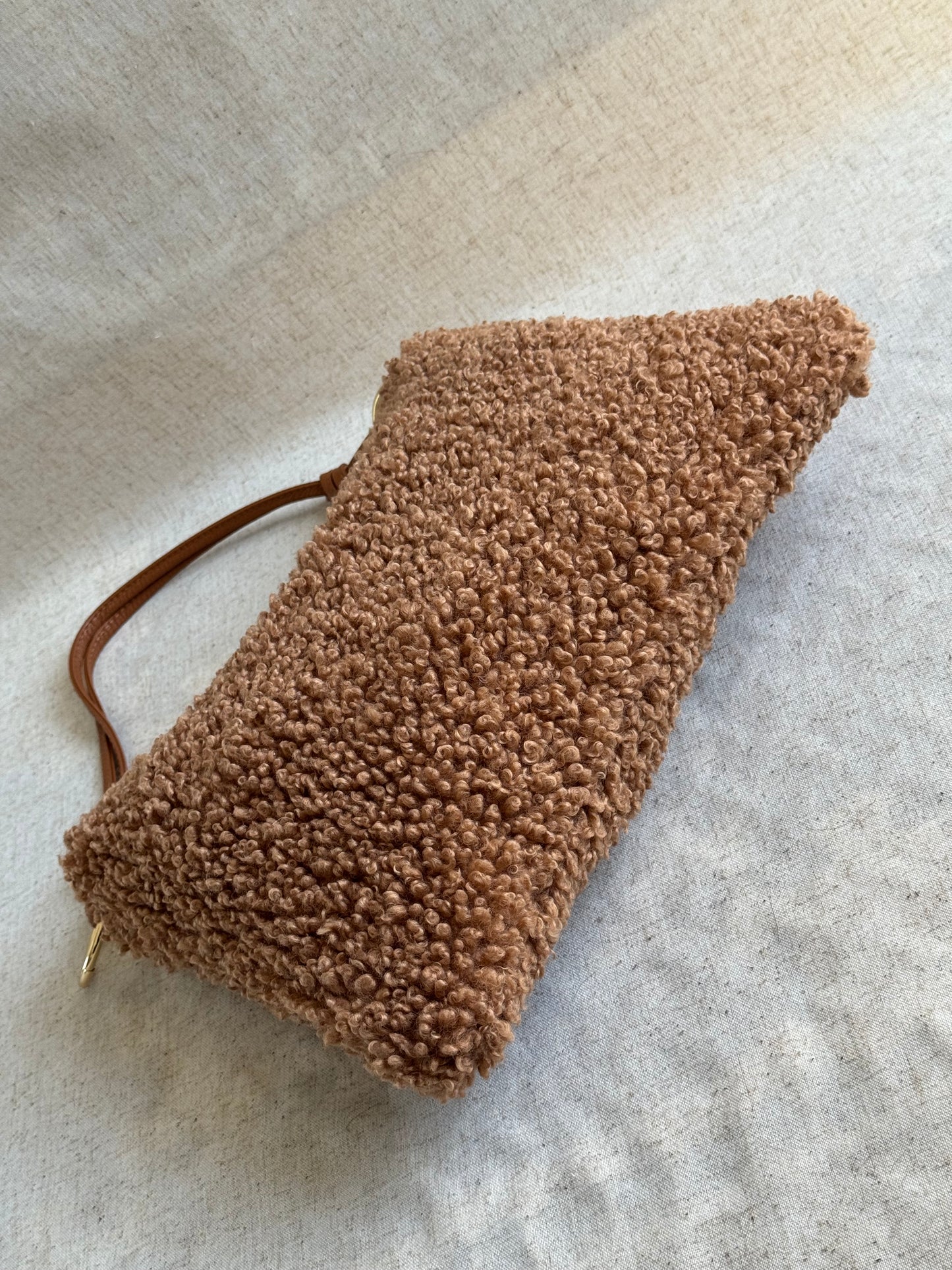 Borsa a spalla Agata - Teddy, con tracolla lunga