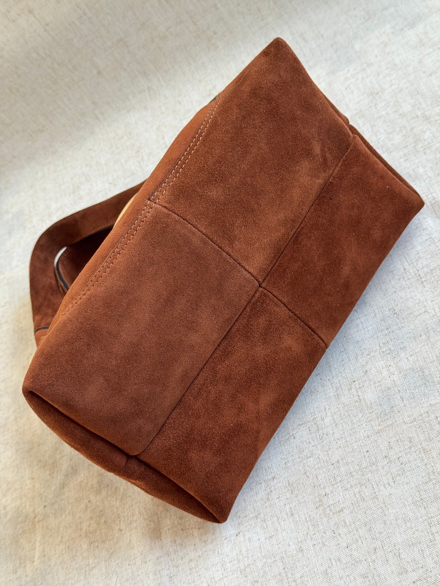 Borsa Gabriella - camoscio, misura piccola con tracolla lunga