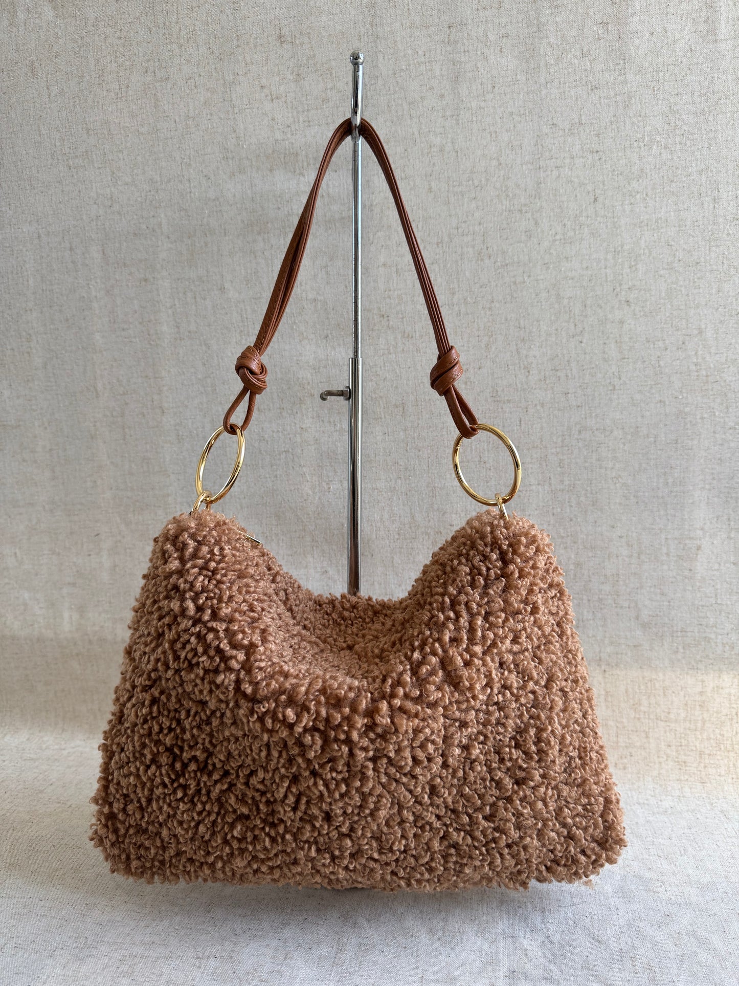 Borsa a spalla Agata - Teddy, con tracolla lunga