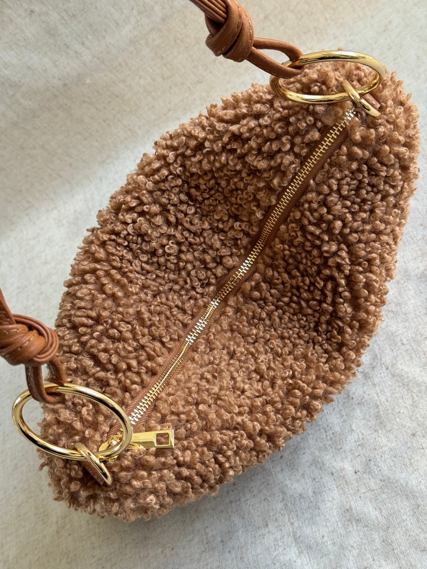 Borsa a spalla Agata - Teddy, con tracolla lunga