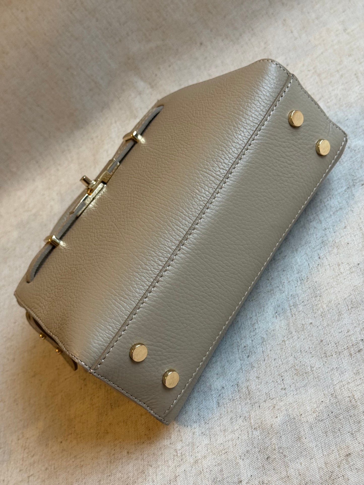 Borsa Dorothy - misura piccola, con tracolla lunga