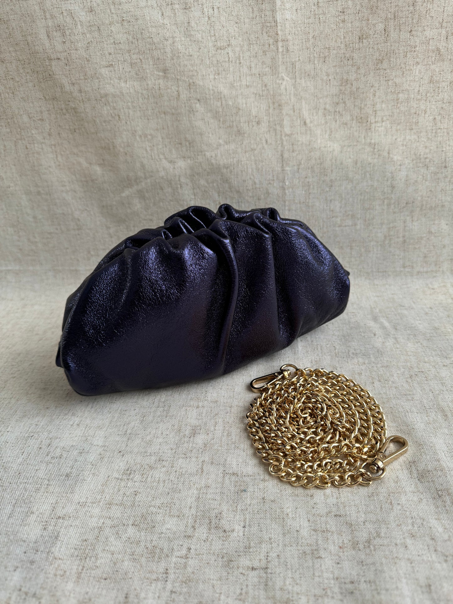 Pochette Claudia - misura piccola, tracolla in catena