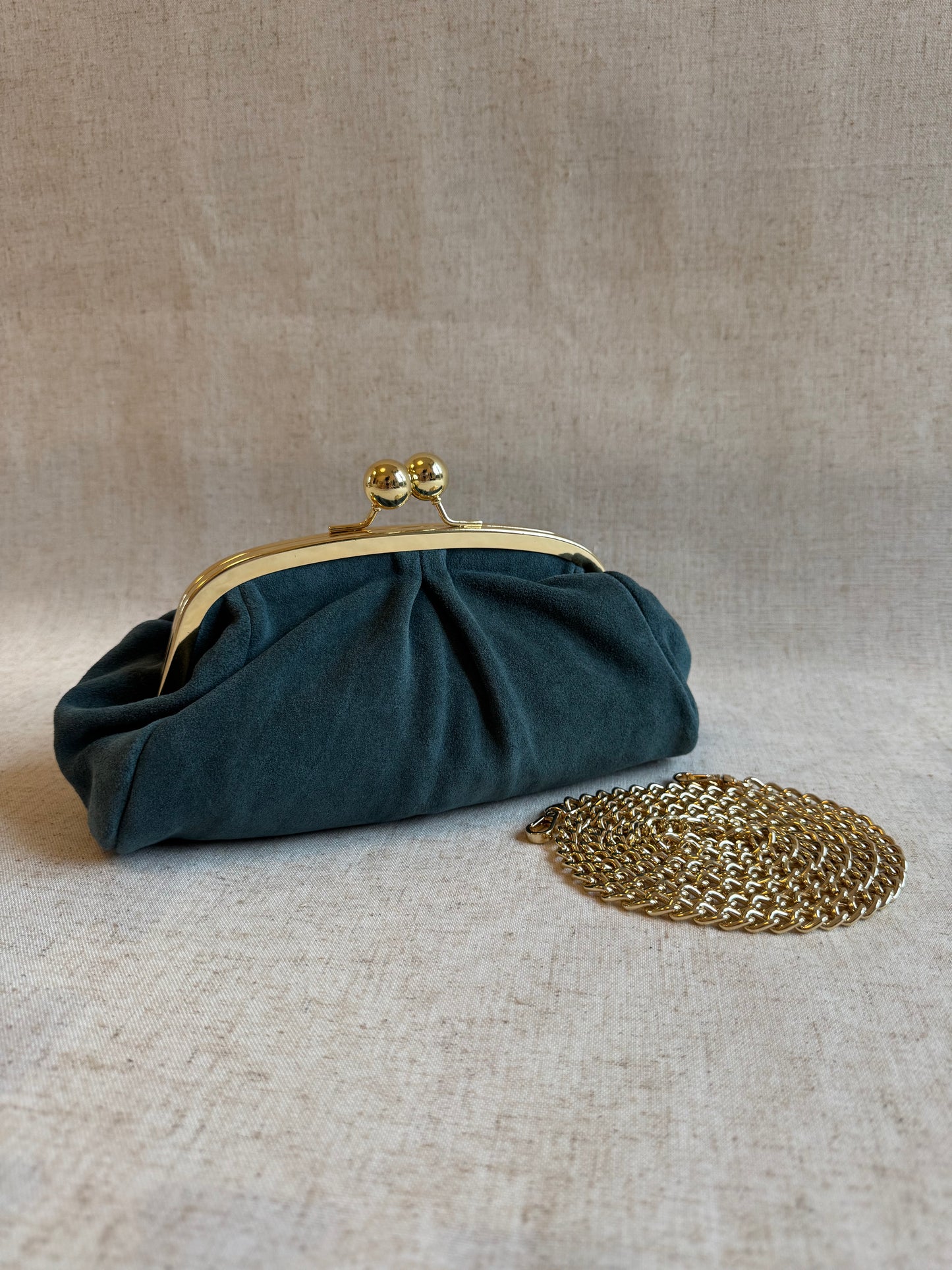 Pochette Raffy - camoscio, con tracolla