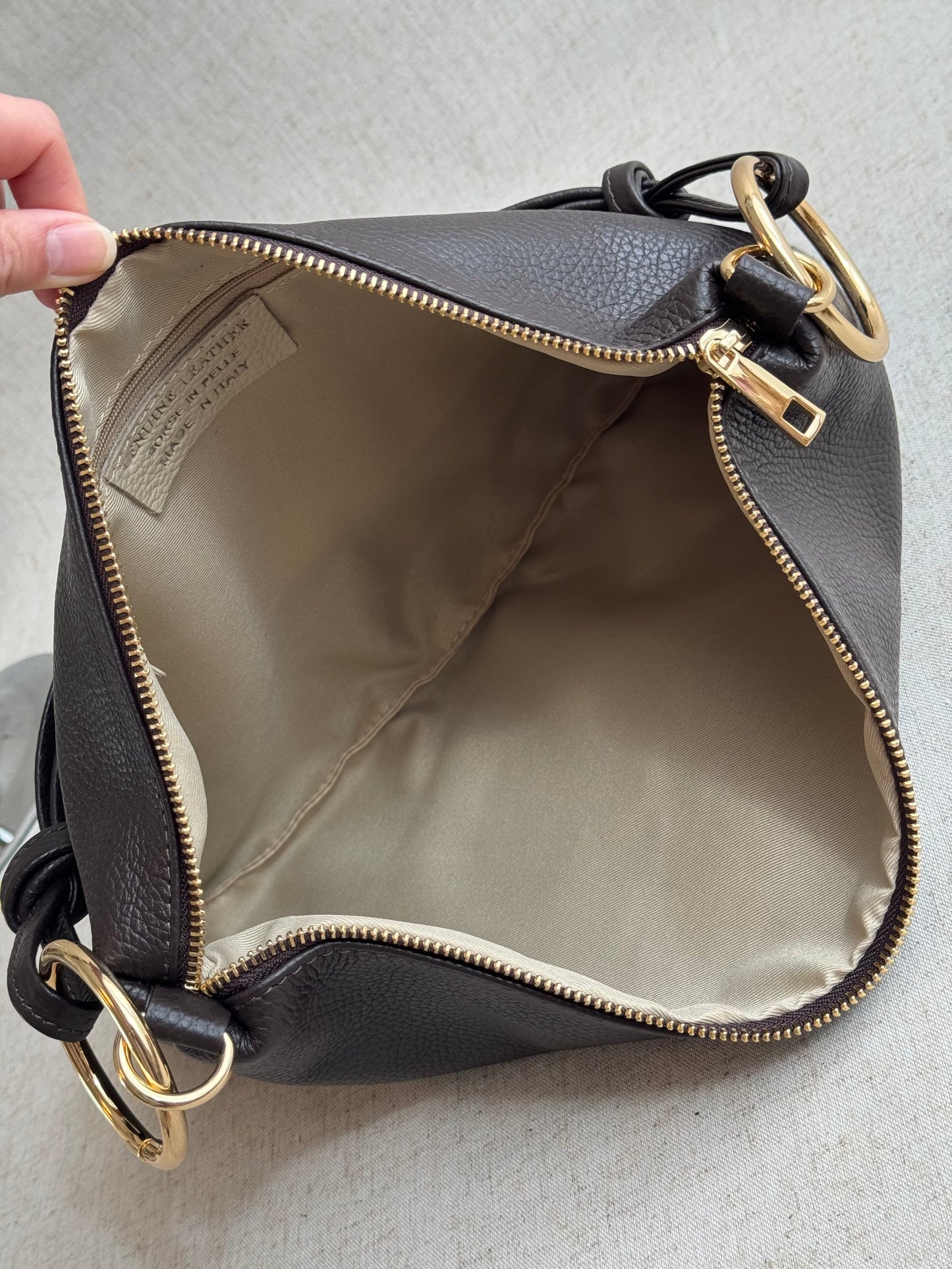 Borsa a spalla Agata - misura grande, con tracolla lunga