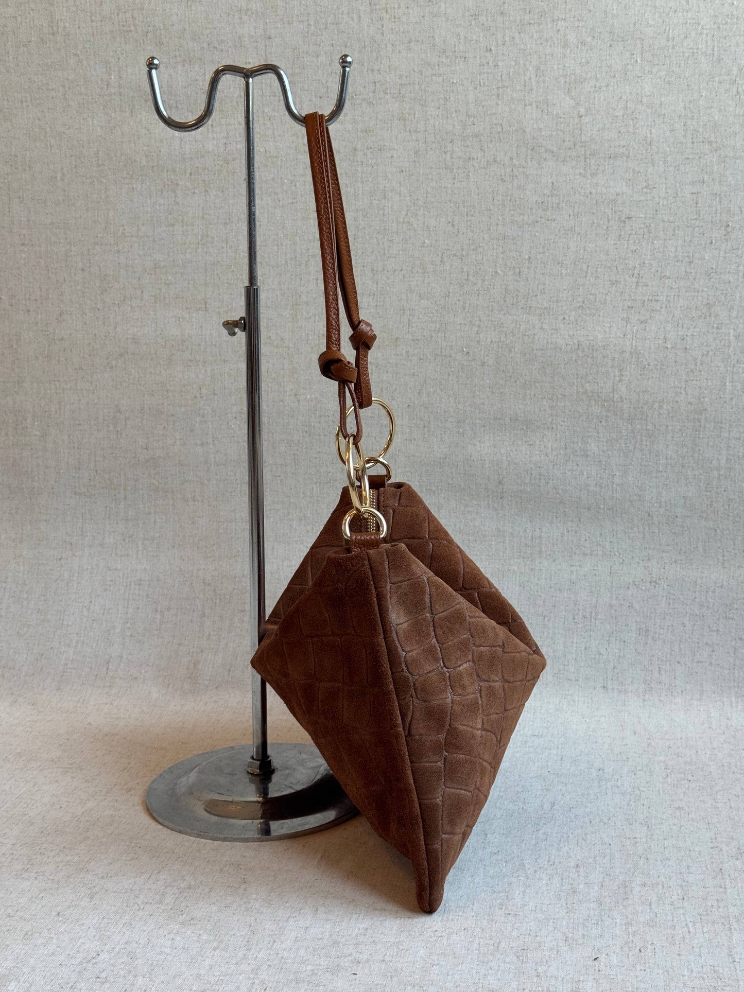 Borsa Agata - camoscio, stampa coccodrillo, con tracolla lunga