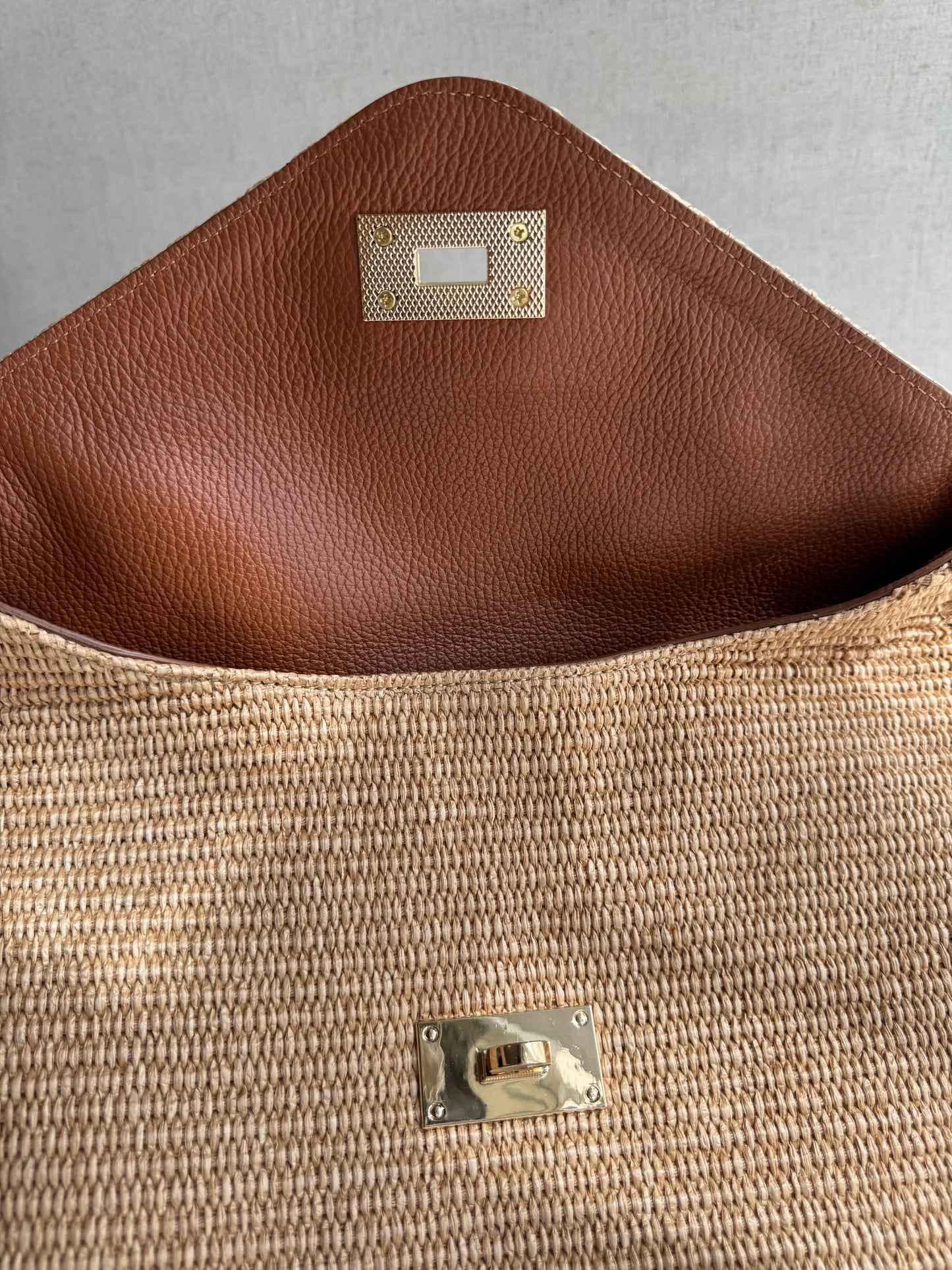 Borsa Postina - rafia, con tracolla lunga