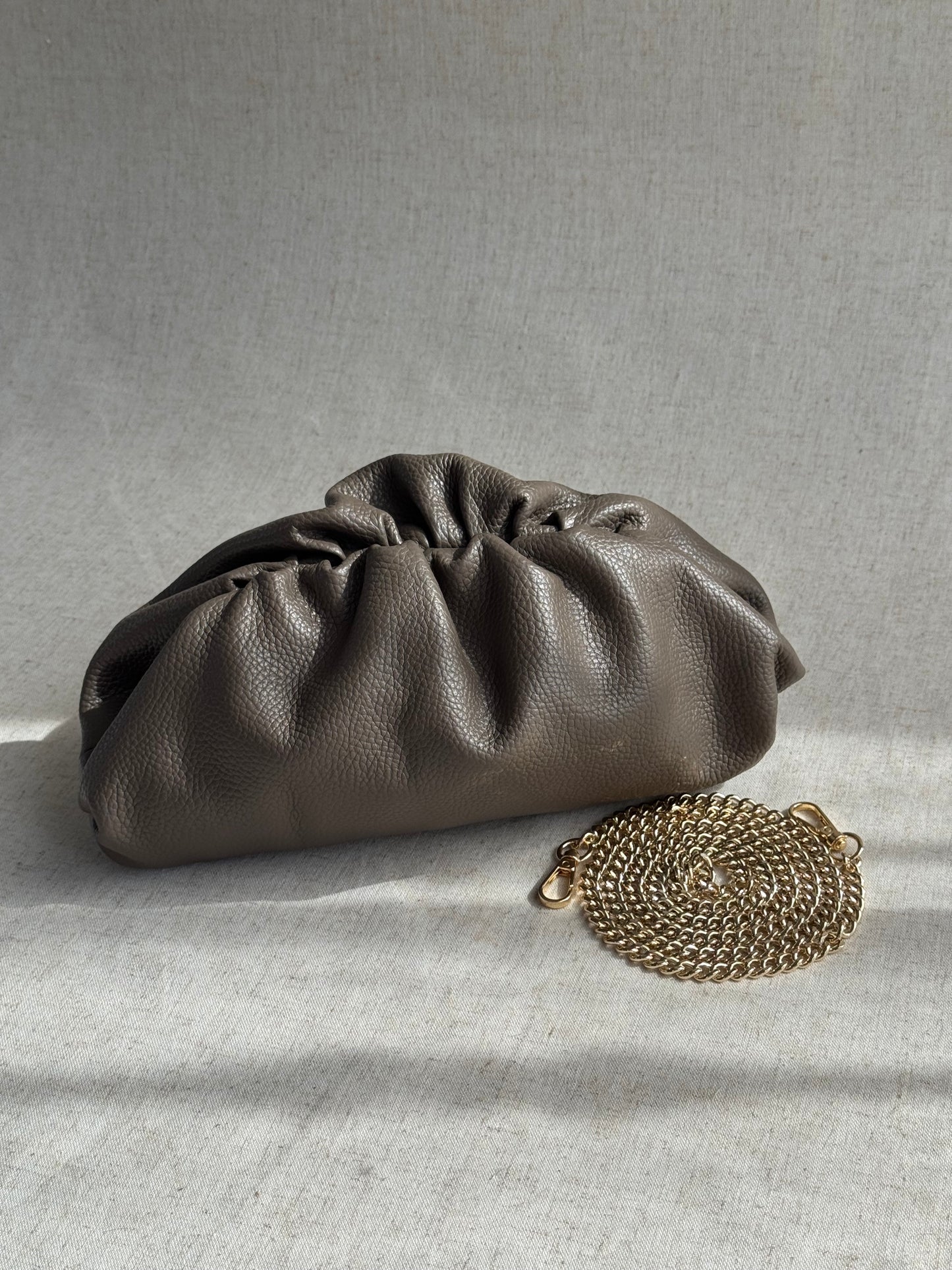 pochette Claudia - misura media, con tracolla lunga