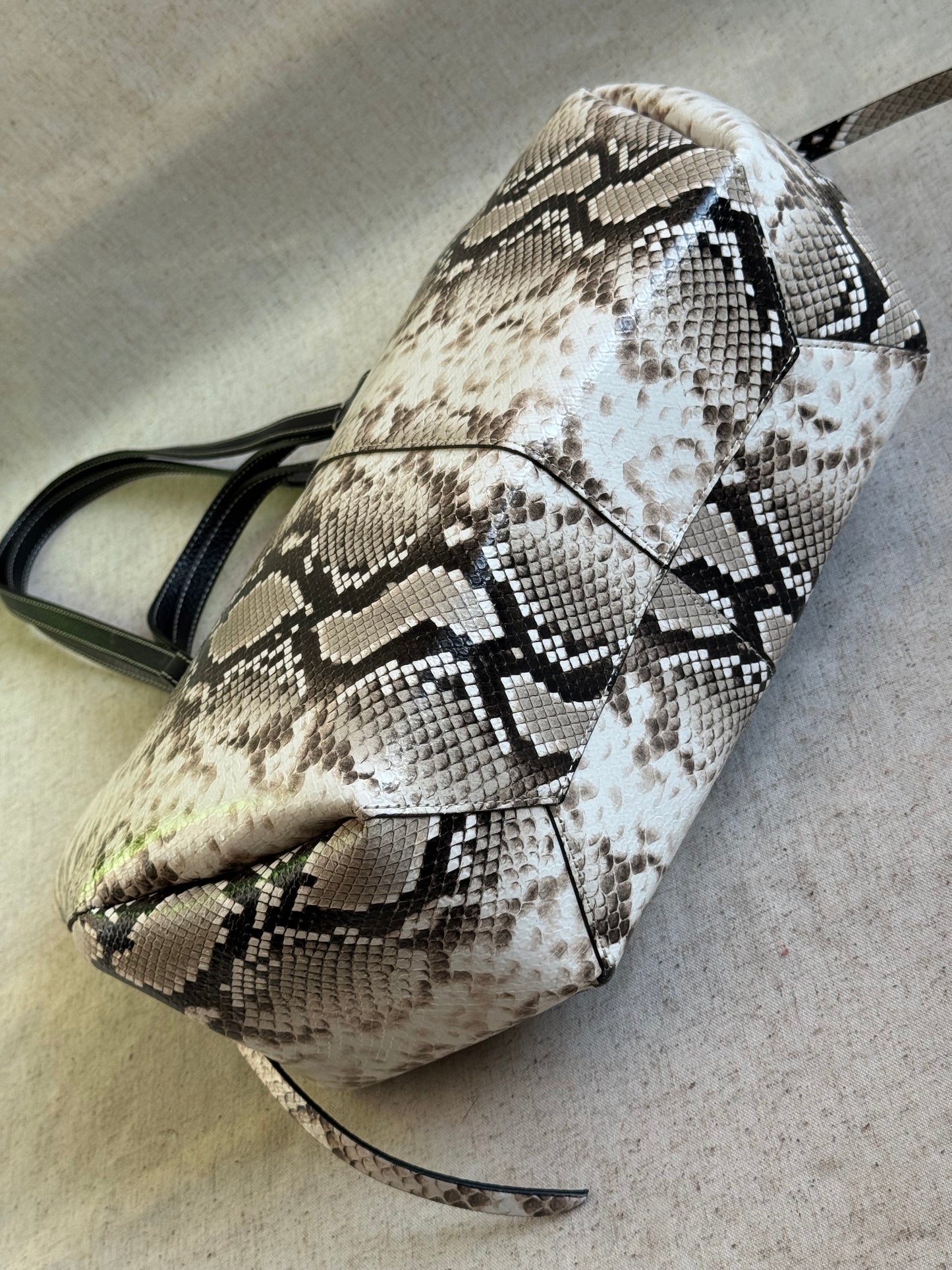 Borsa a spalla Sofia - pitonato, misura grande con pochette