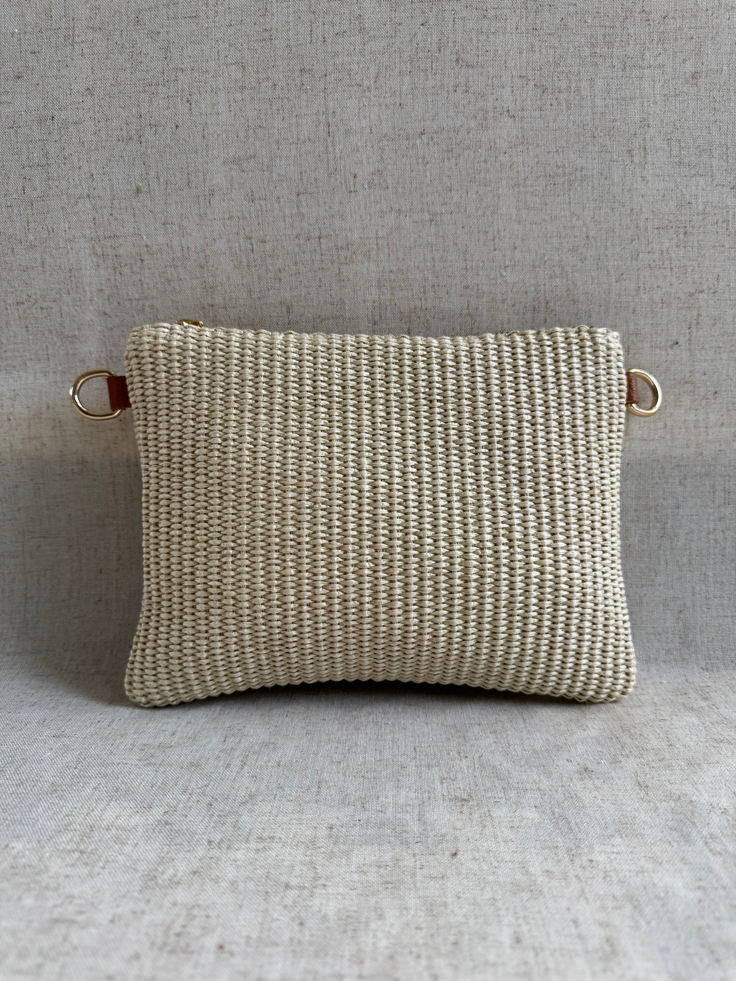 Pochette a mano Letizia - con tracolla lunga