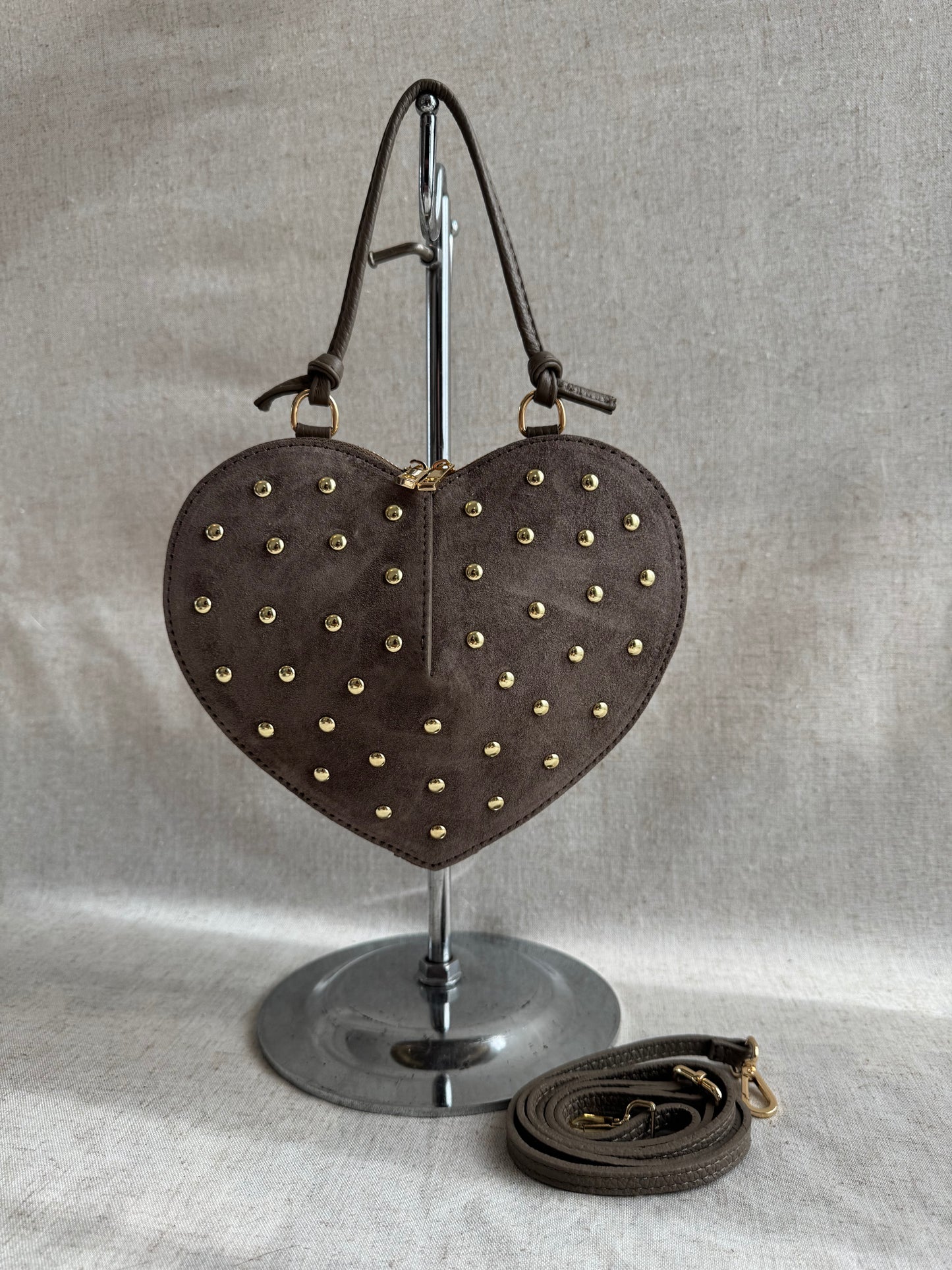 Love - borchie, con tracolla lunga