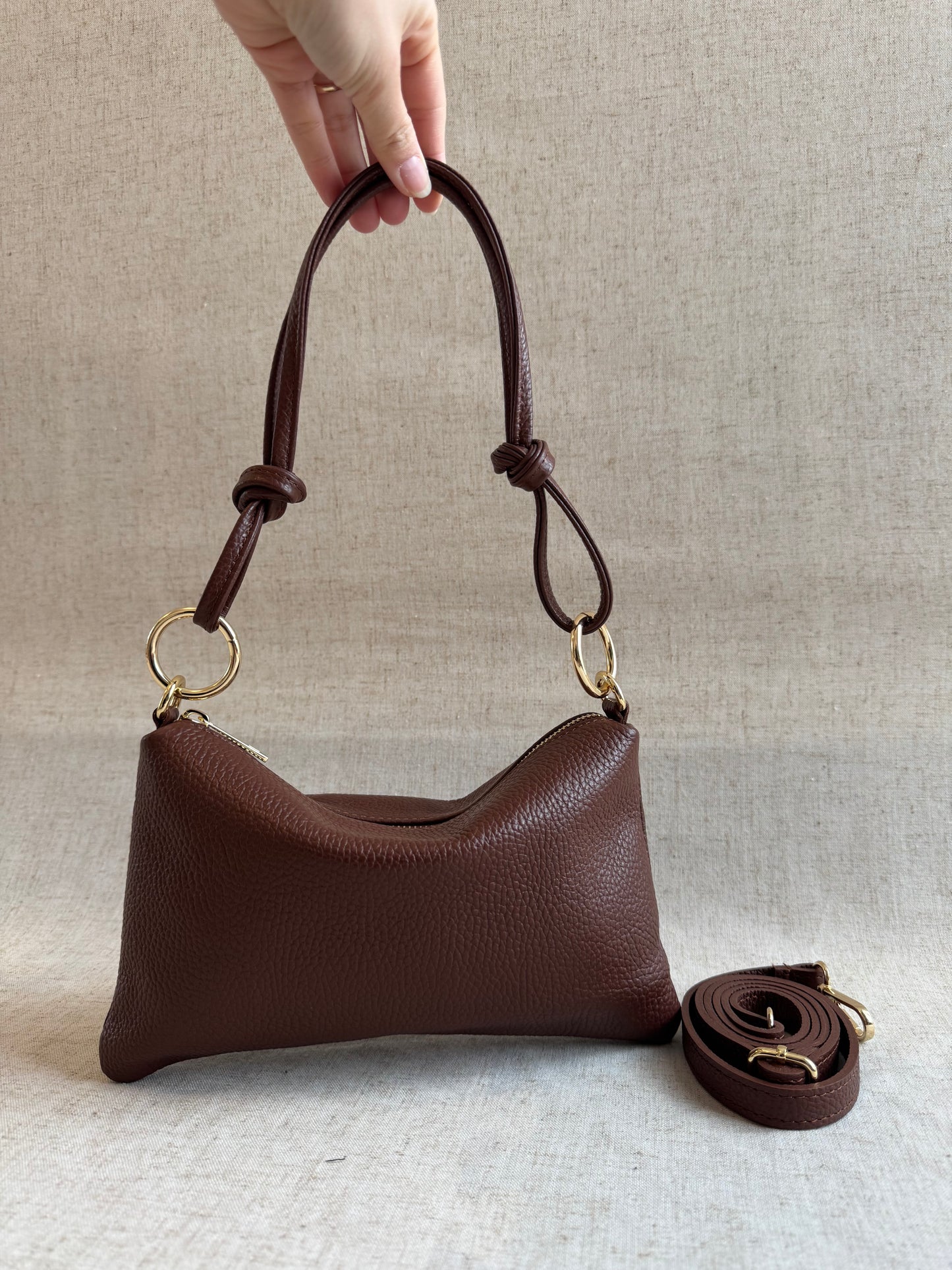 Borsa a spalla Agata - misura piccola, con tracolla lunga