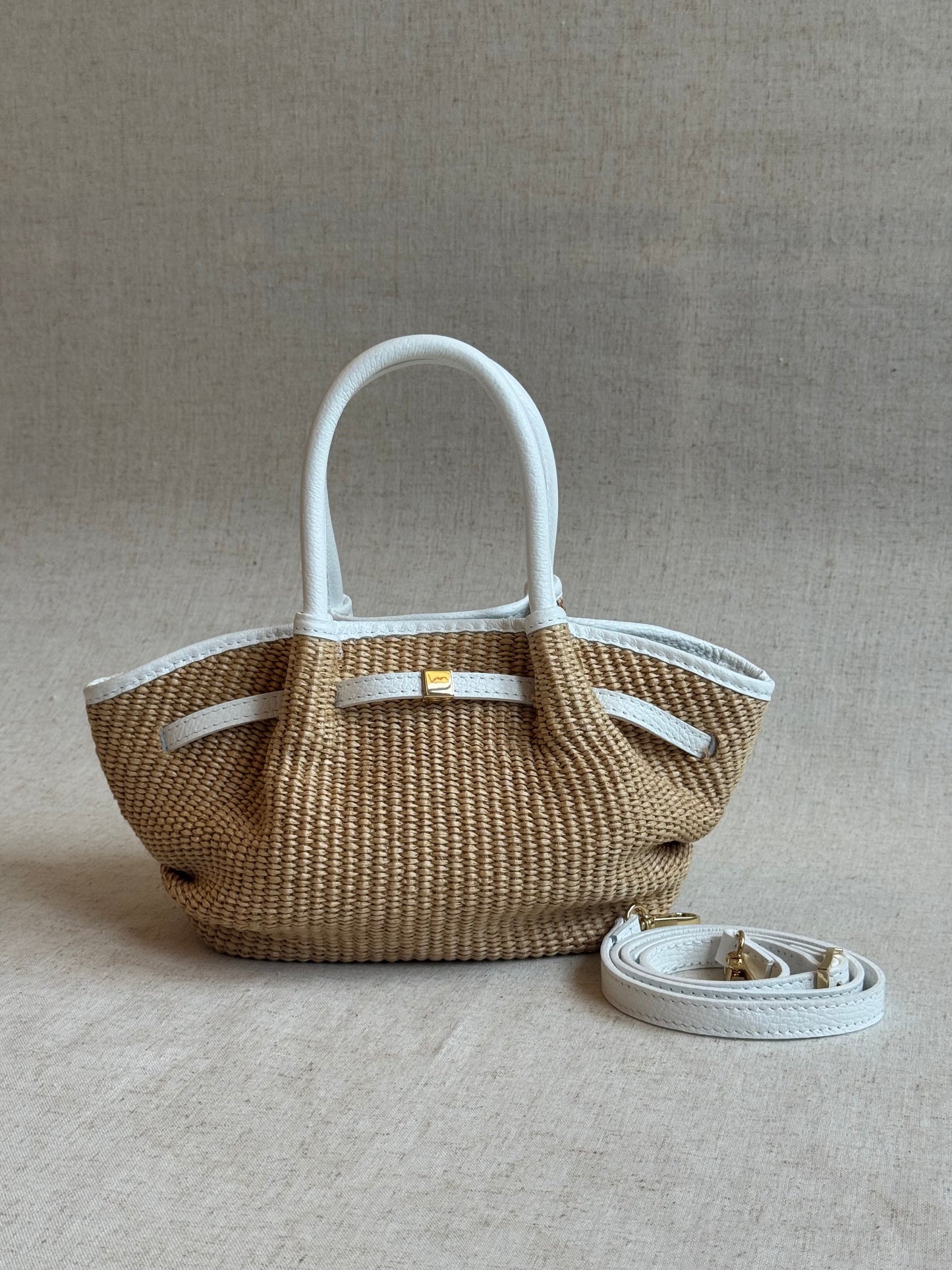 Borsa Laila - rafia, misura piccola, con tracolla lunga