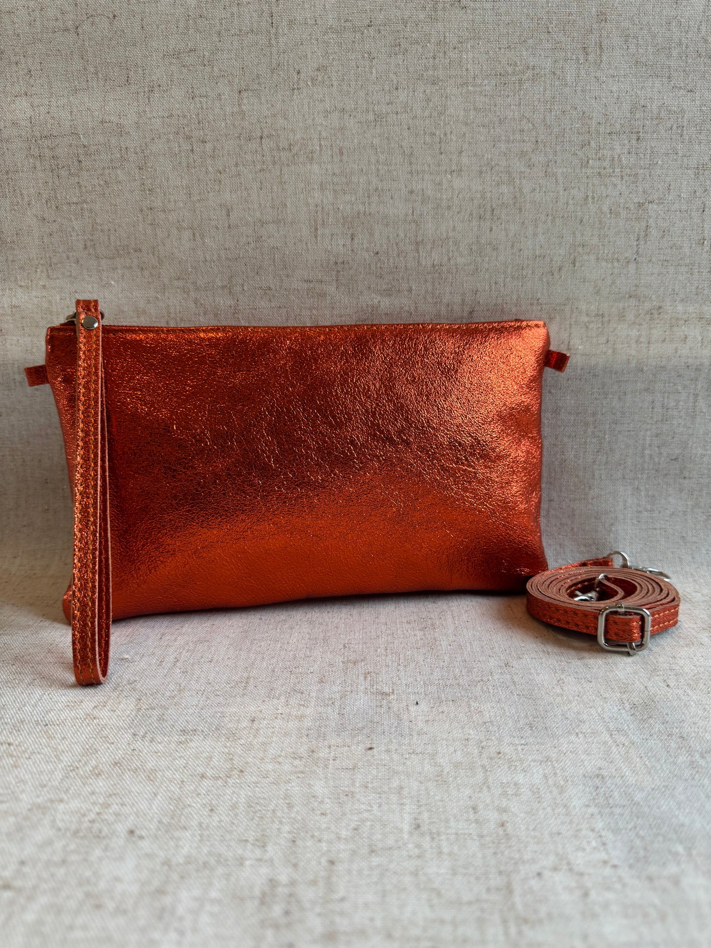 Pochette Chiara laminato - con tracolla lunga