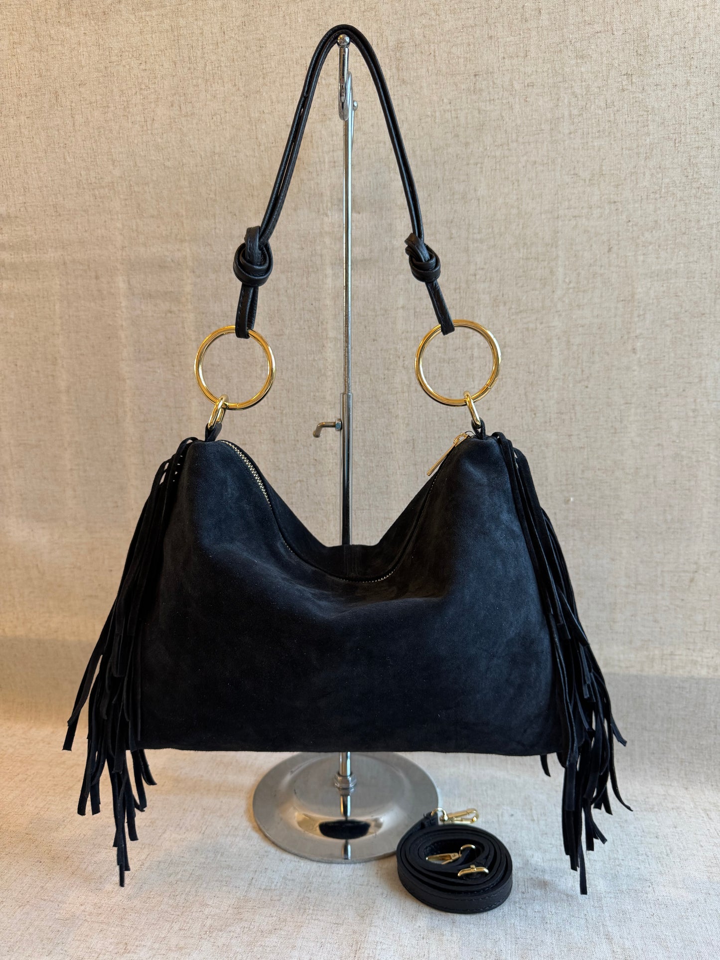 Borsa a spalla Agata - misura grande frange, con tracolla lunga