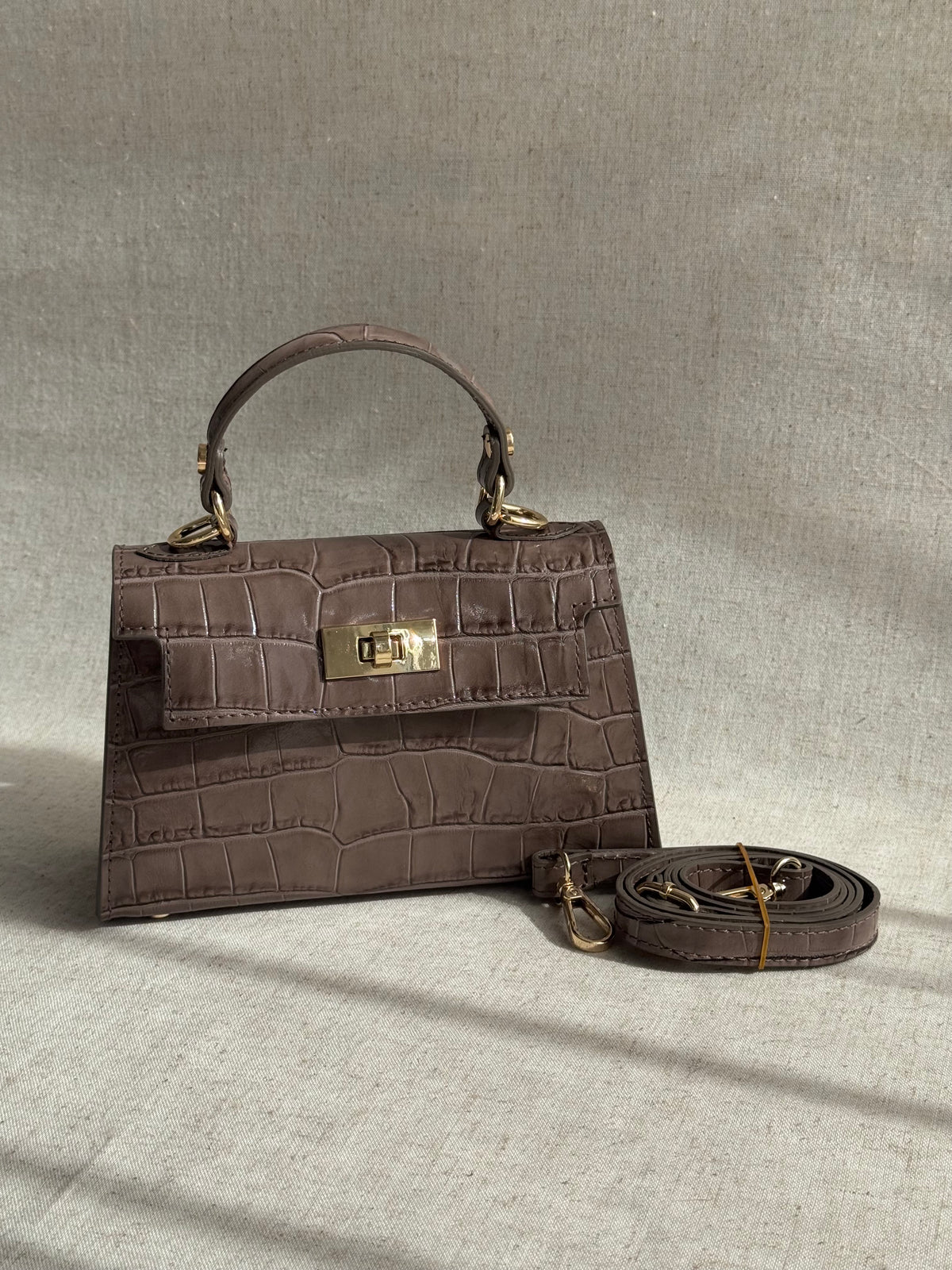 Borsa Kelly - stampa coccodrillo, con tracolla lunga