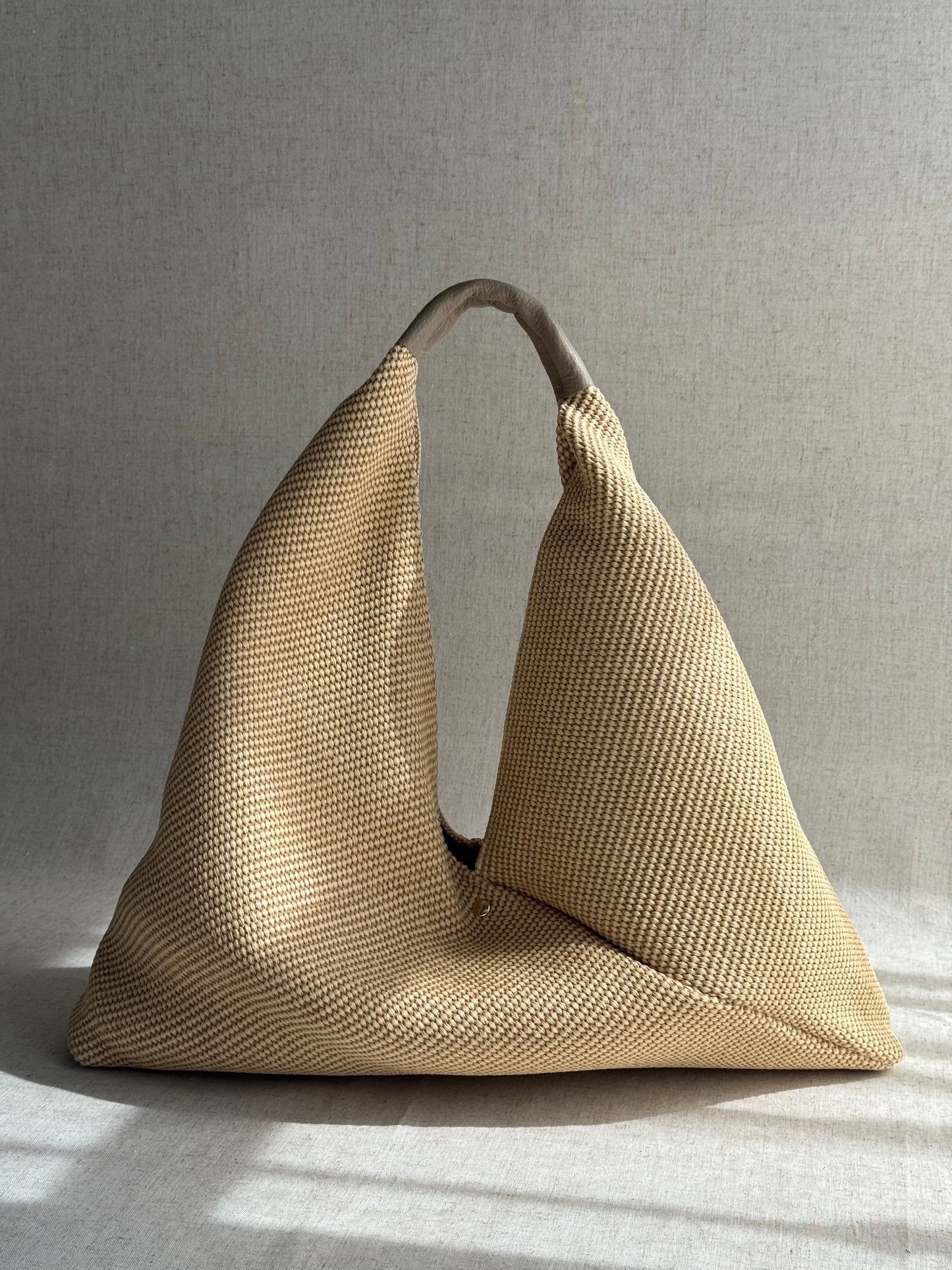 Maxi borsa a spalla Melissa - rafia