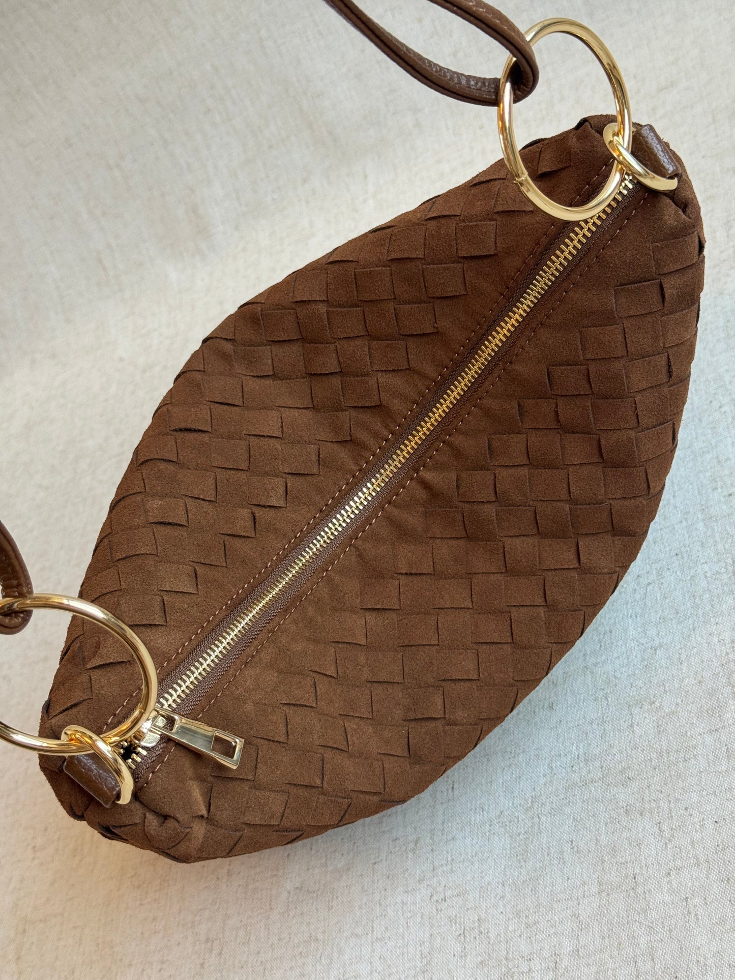 Borsa Agata - camoscio, intrecciato, con tracolla lunga