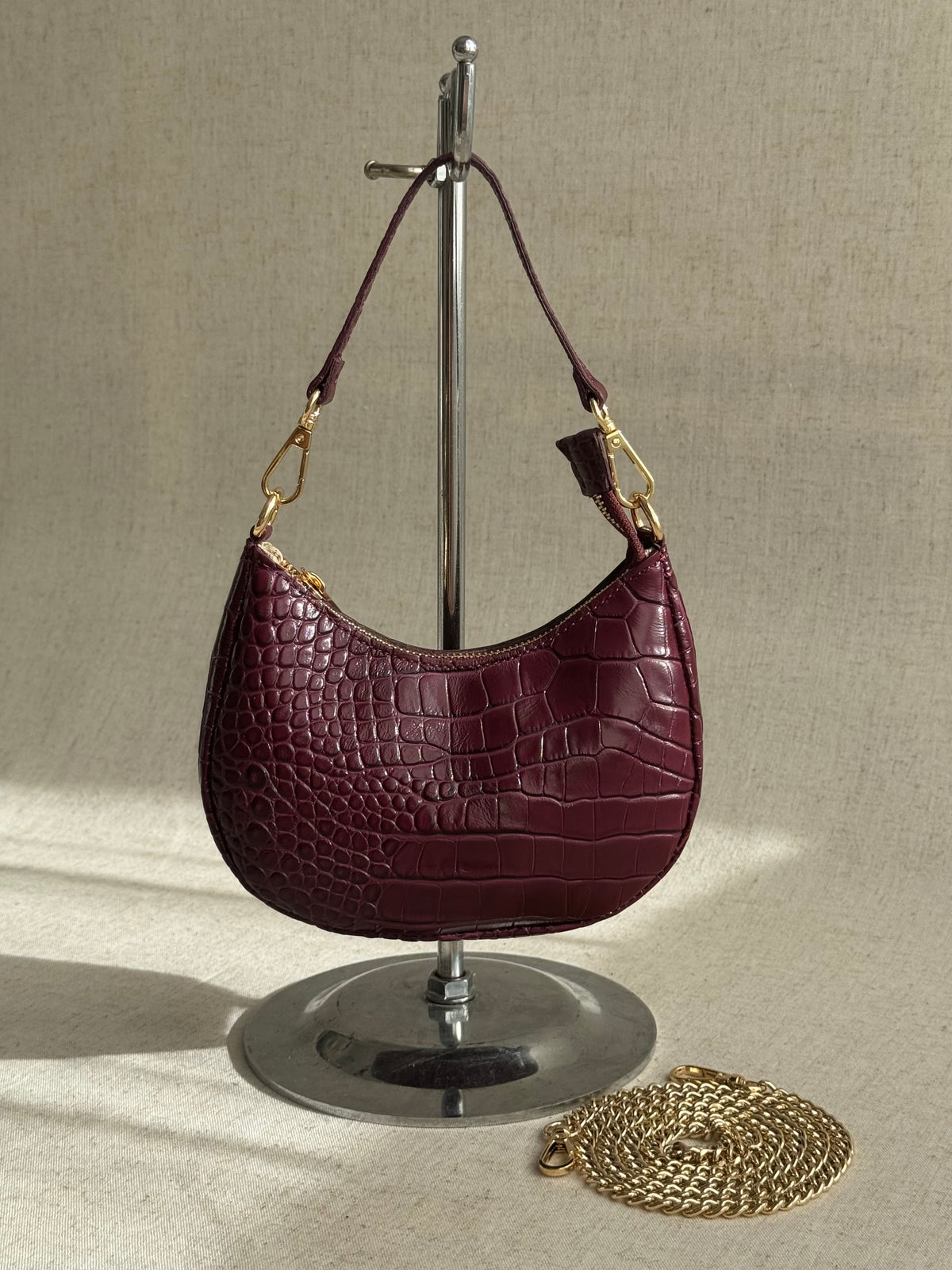Borsa Luna - stampa coccodrillo, con tracolla in catena
