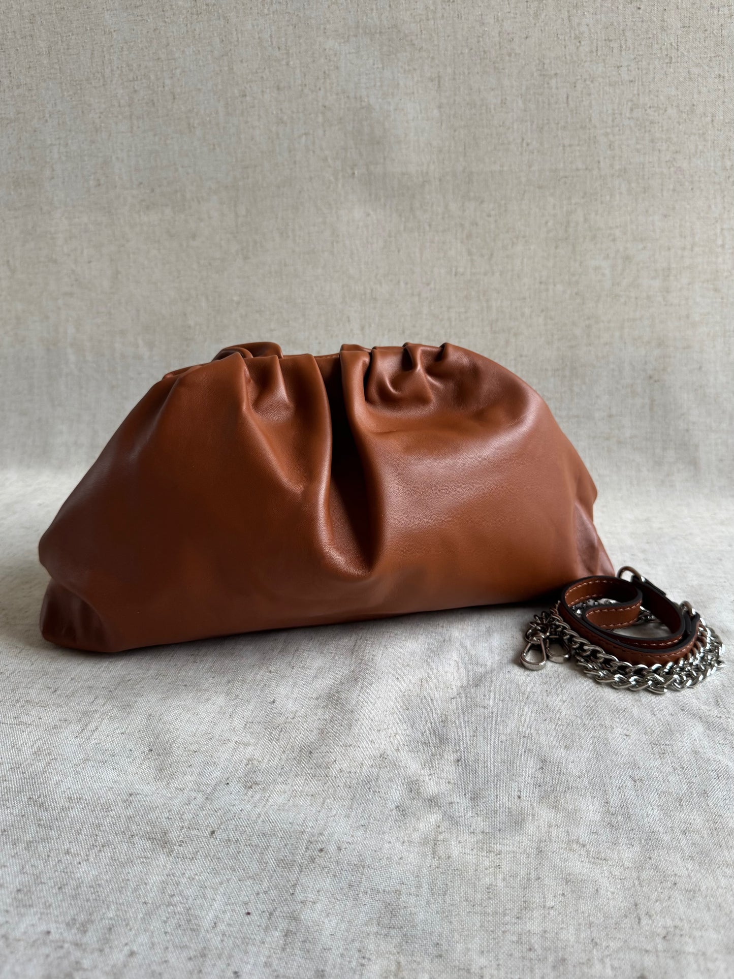 Pochette Claudia - misura grande, con tracolla lunga