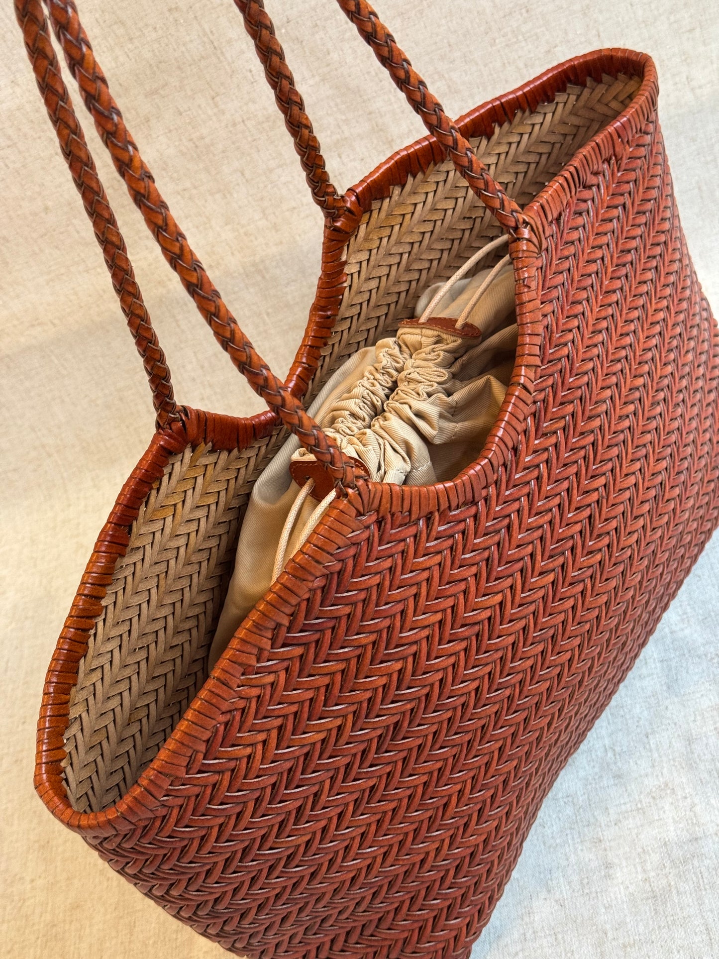 Maxi borsa a spalla Capri - misura grande, vera pelle tamponato intrecciato