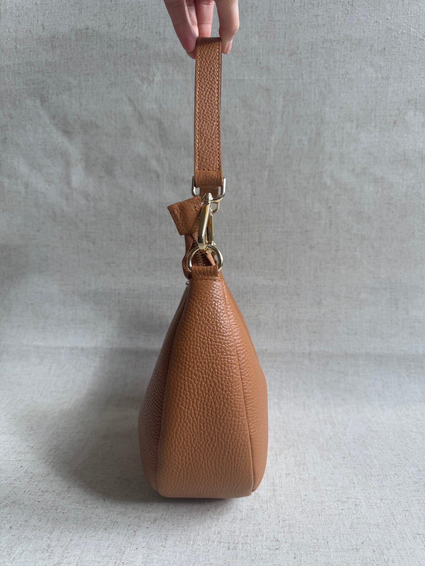 Borsa a spalla Luna - misura grande, con tracolla lunga