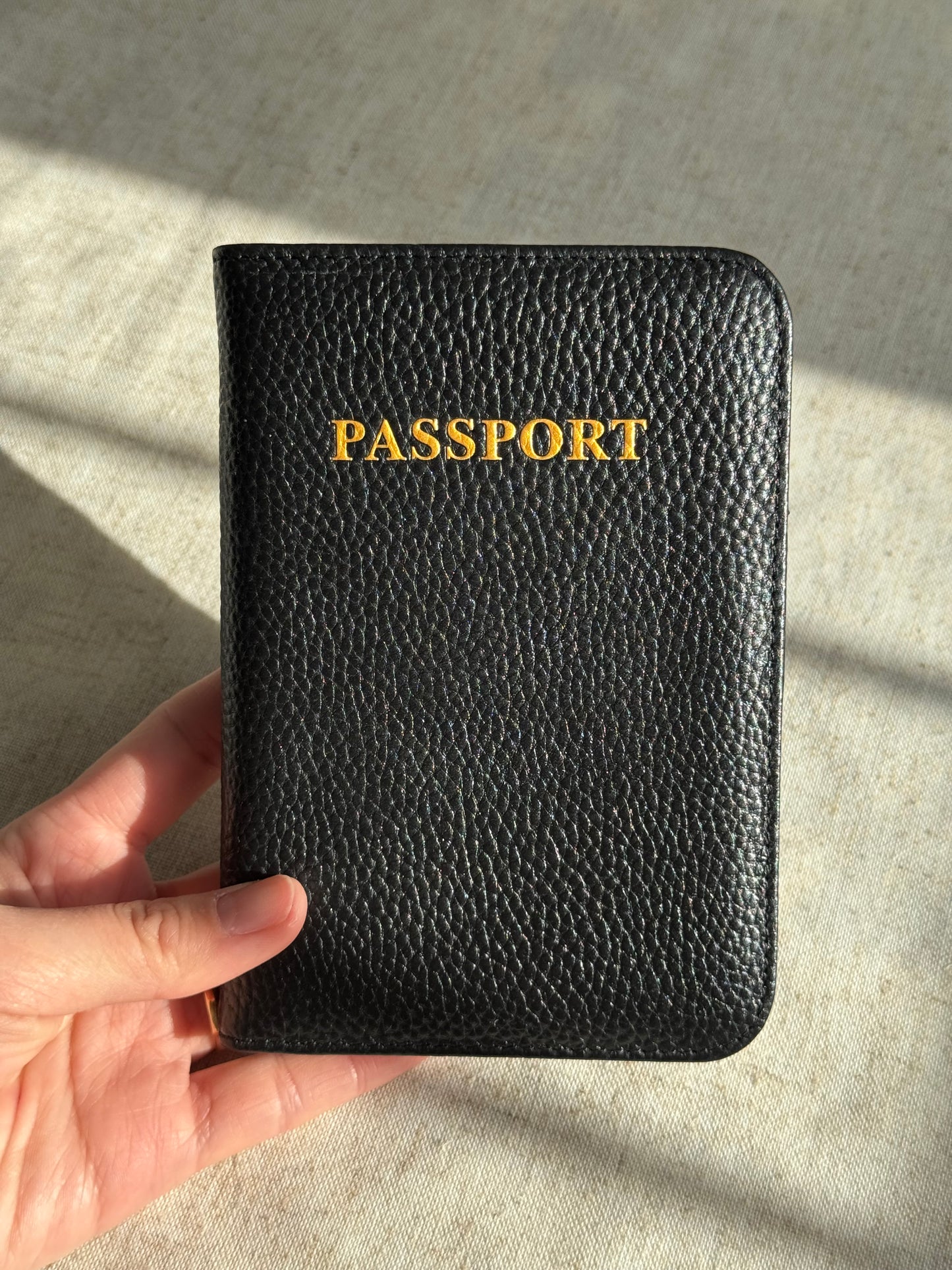 Porta passaporto Olly