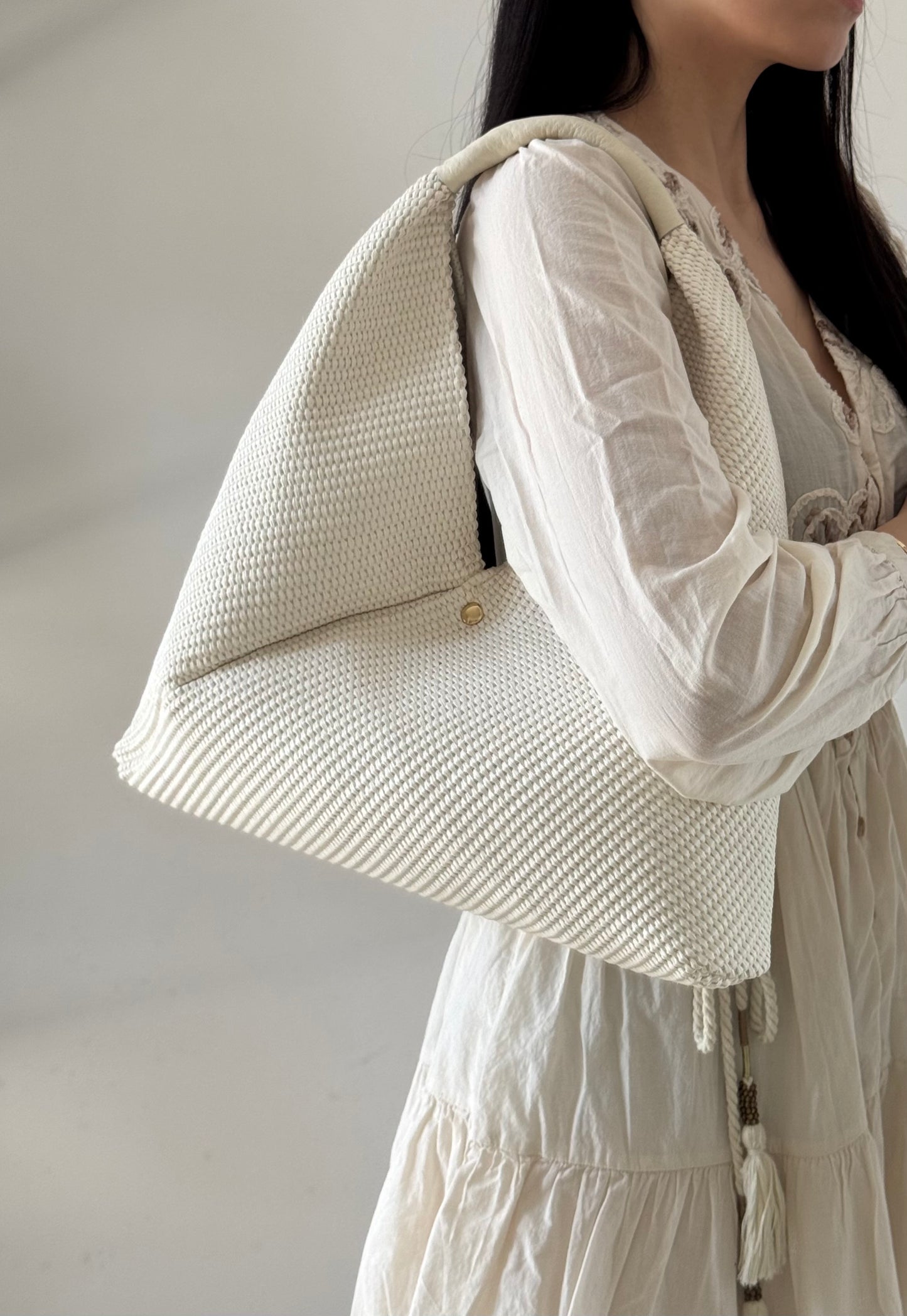 Borsa a spalla Melissa - rafia, misura piccola