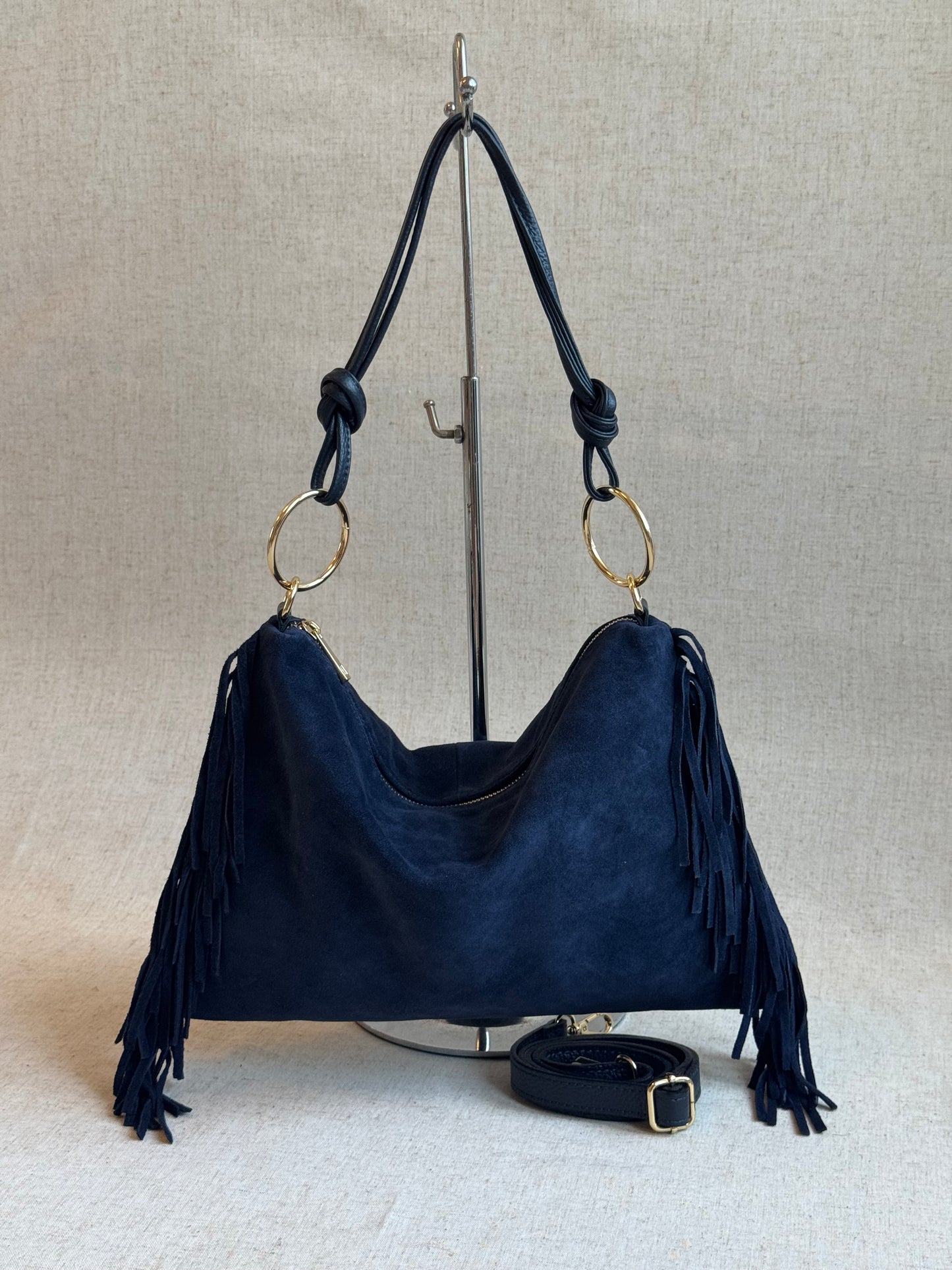 Borsa a spalla Agata - misura grande frange, con tracolla lunga