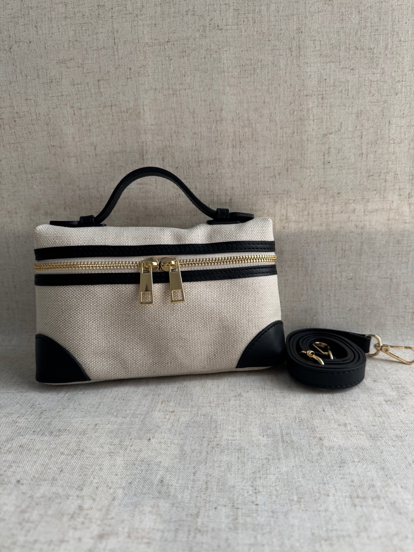 Borsa a mano Adele - con tracolla lunga