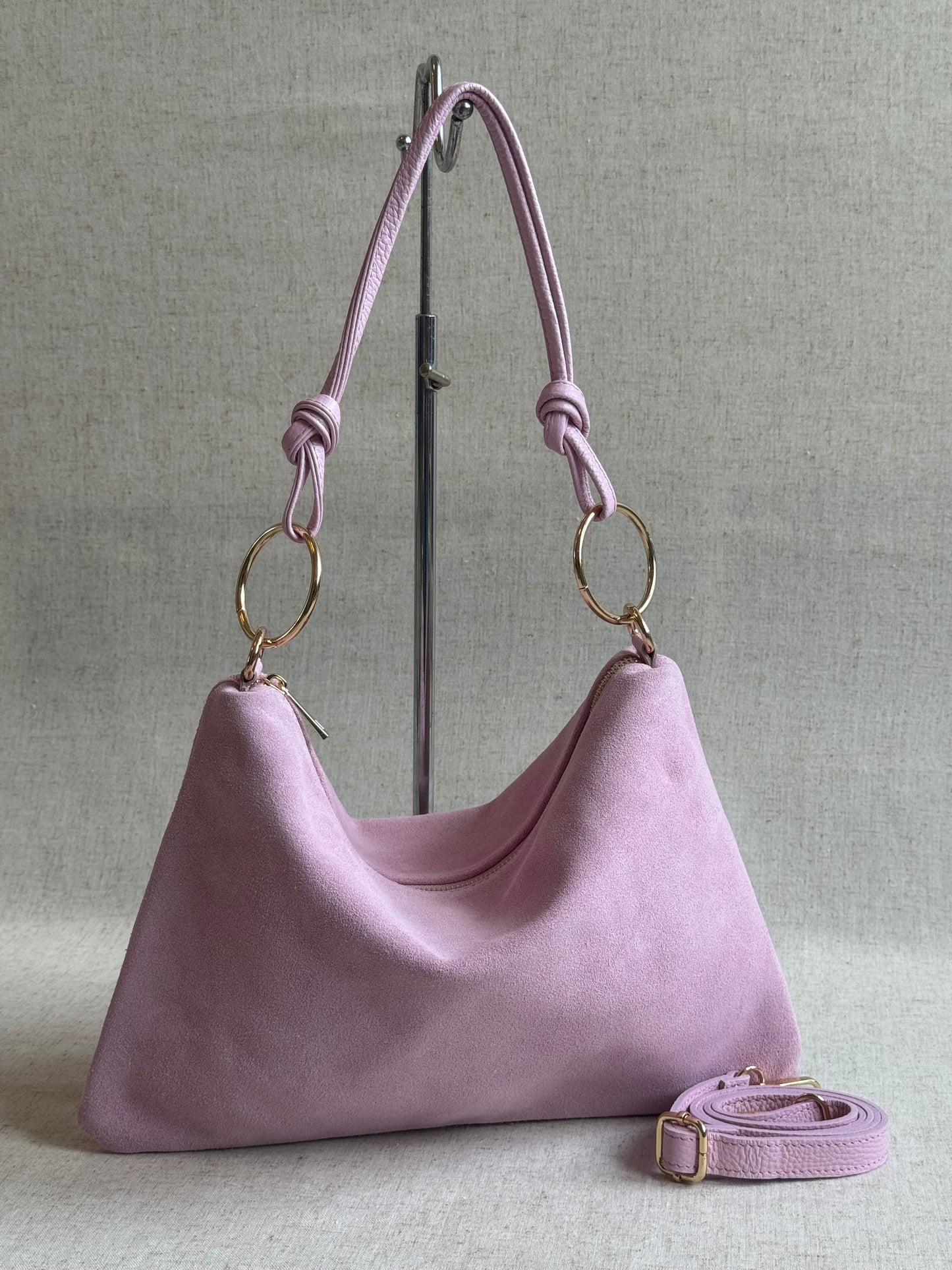 Borsa a spalla Agata camoscio - misura grande, con tracolla lunga