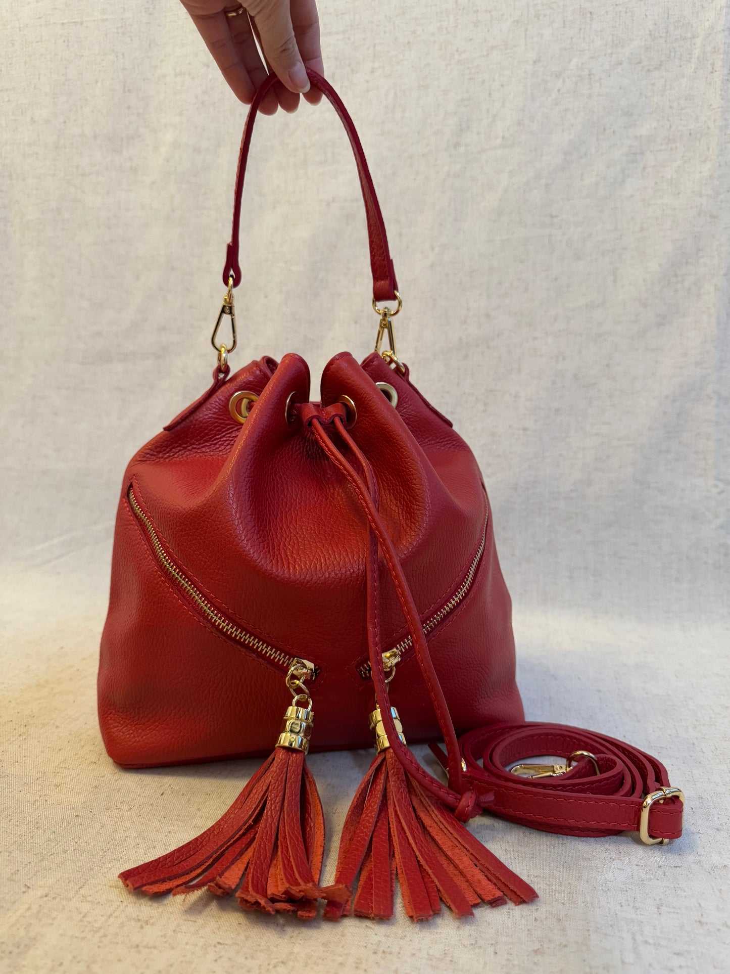 Borsa secchiello Paola - con tracolla lunga