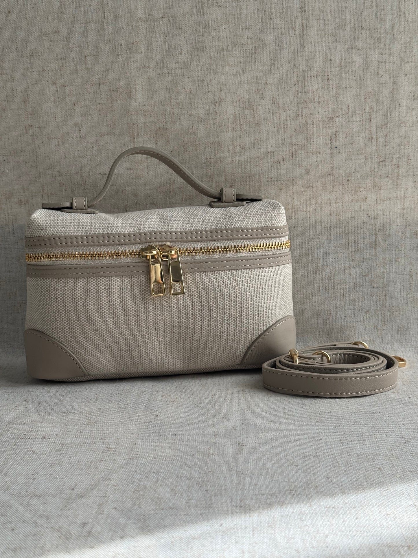 Borsa a mano Adele - con tracolla lunga