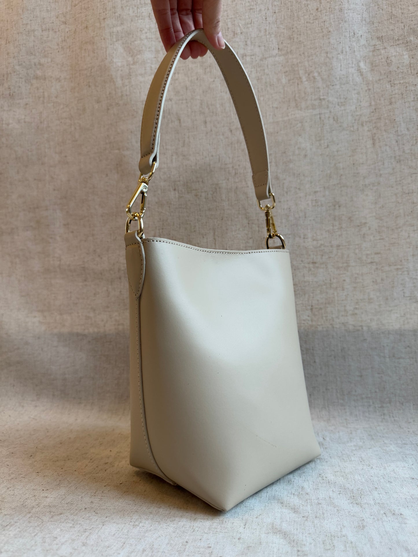 Borsa a spalla Vanessa - misura piccola, con tracolla lunga