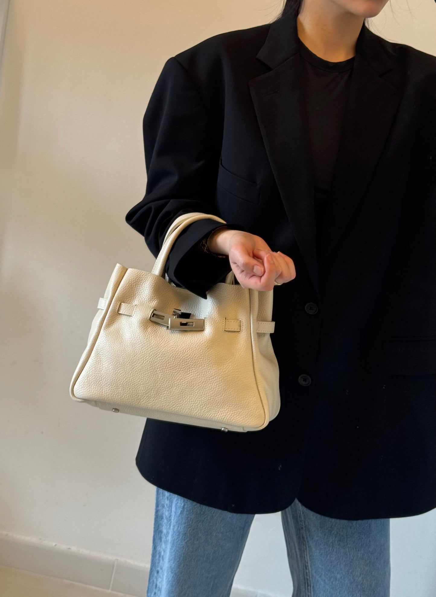 Borsa Soho - misura piccola, con tracolla lunga
