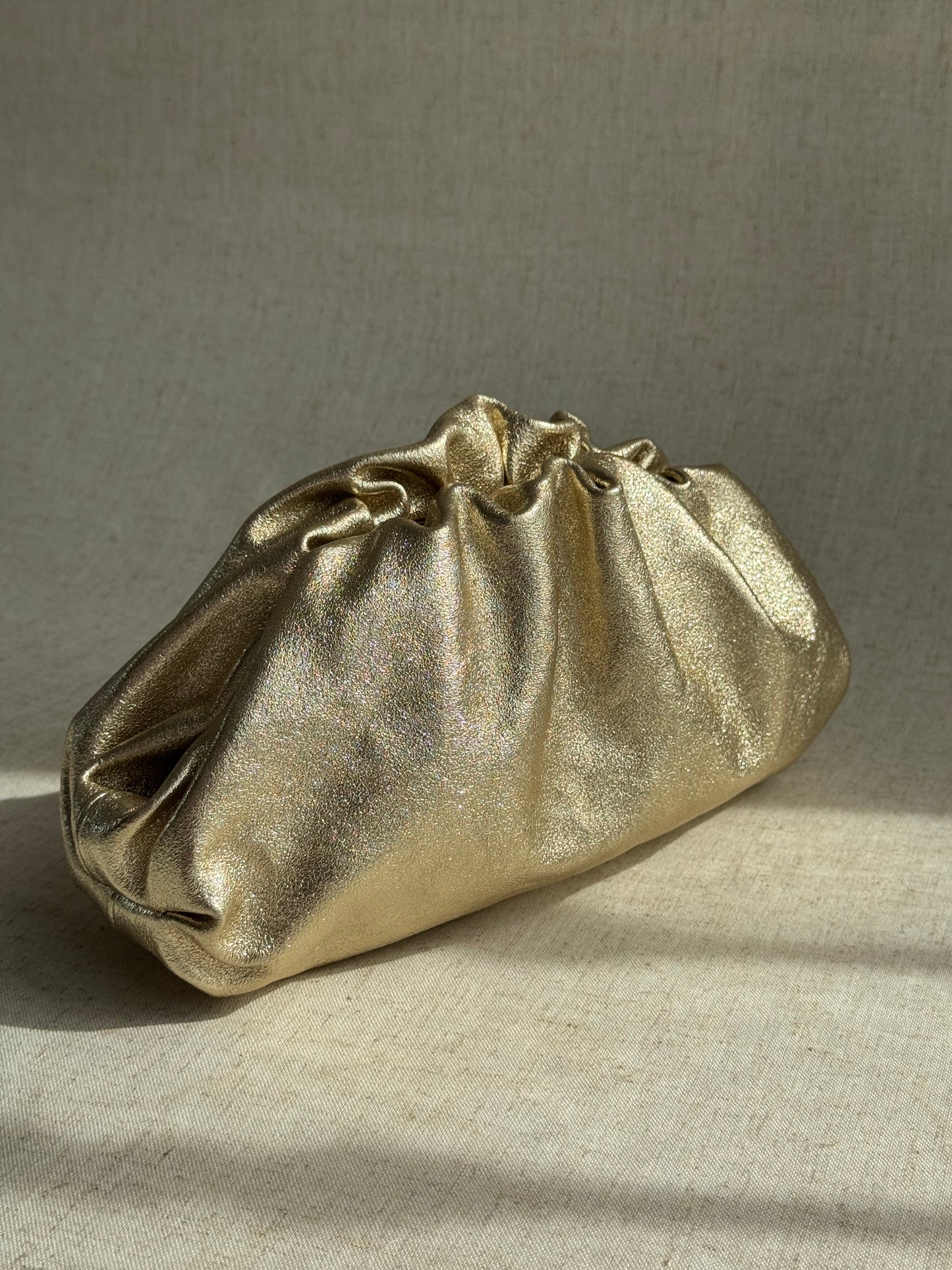 pochette Claudia - laminato, misura media, con tracolla lunga