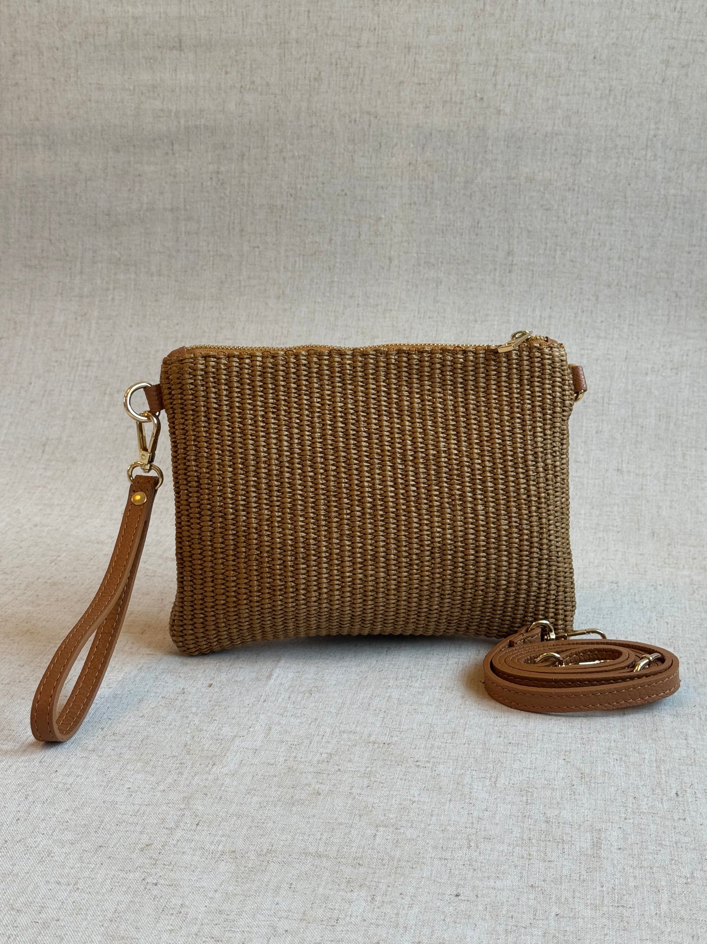 Pochette a mano Letizia - con tracolla lunga