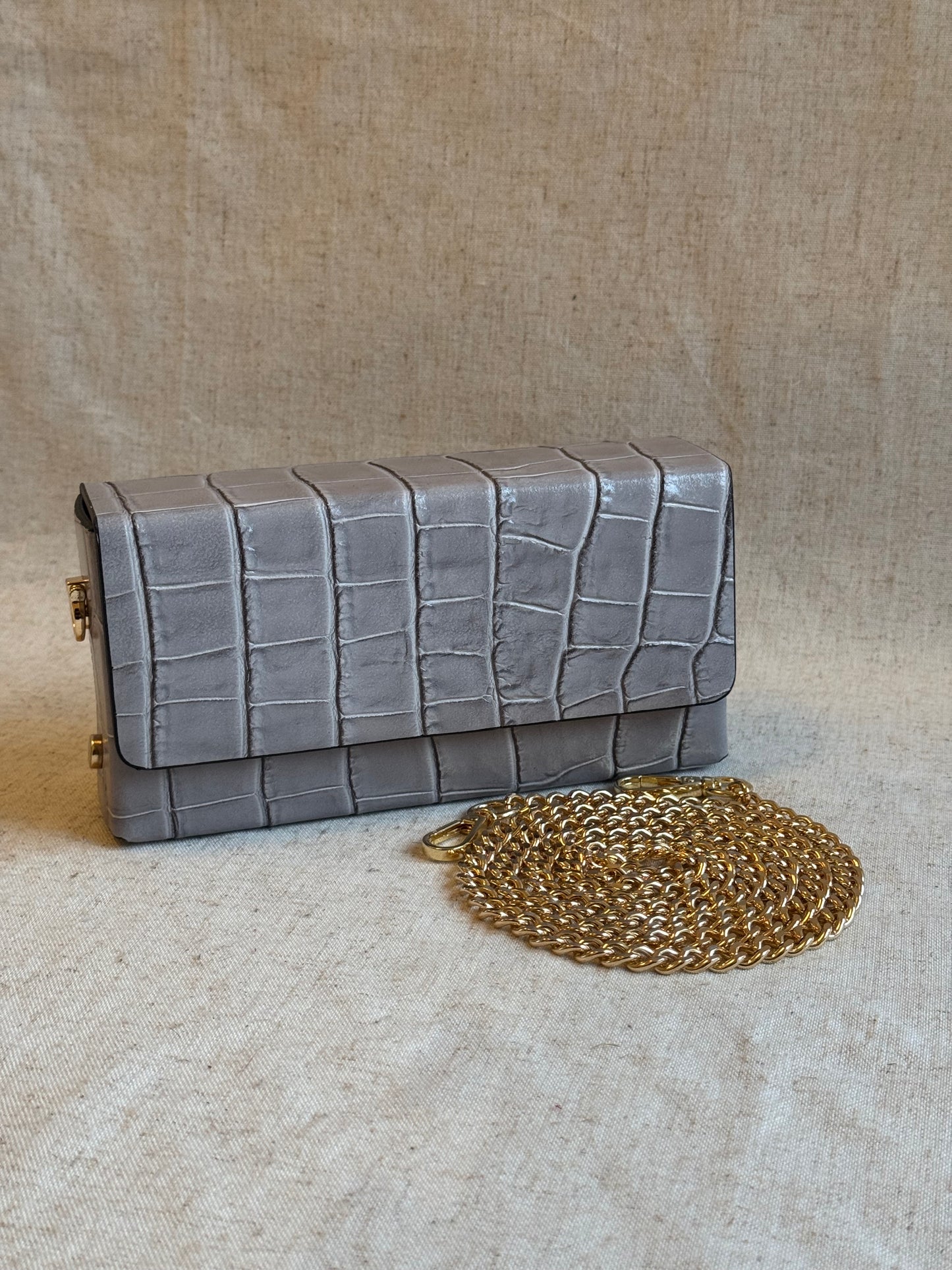Pochette Dubai - con tracolla in catena