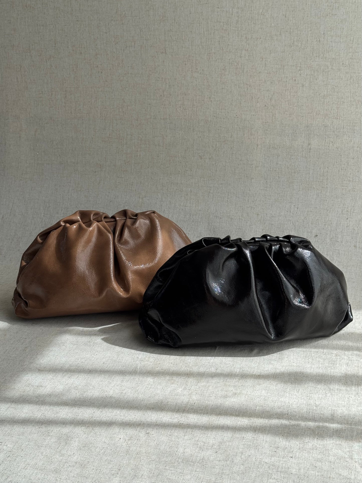 Pochette Claudia - misura grande, tracolla lunga