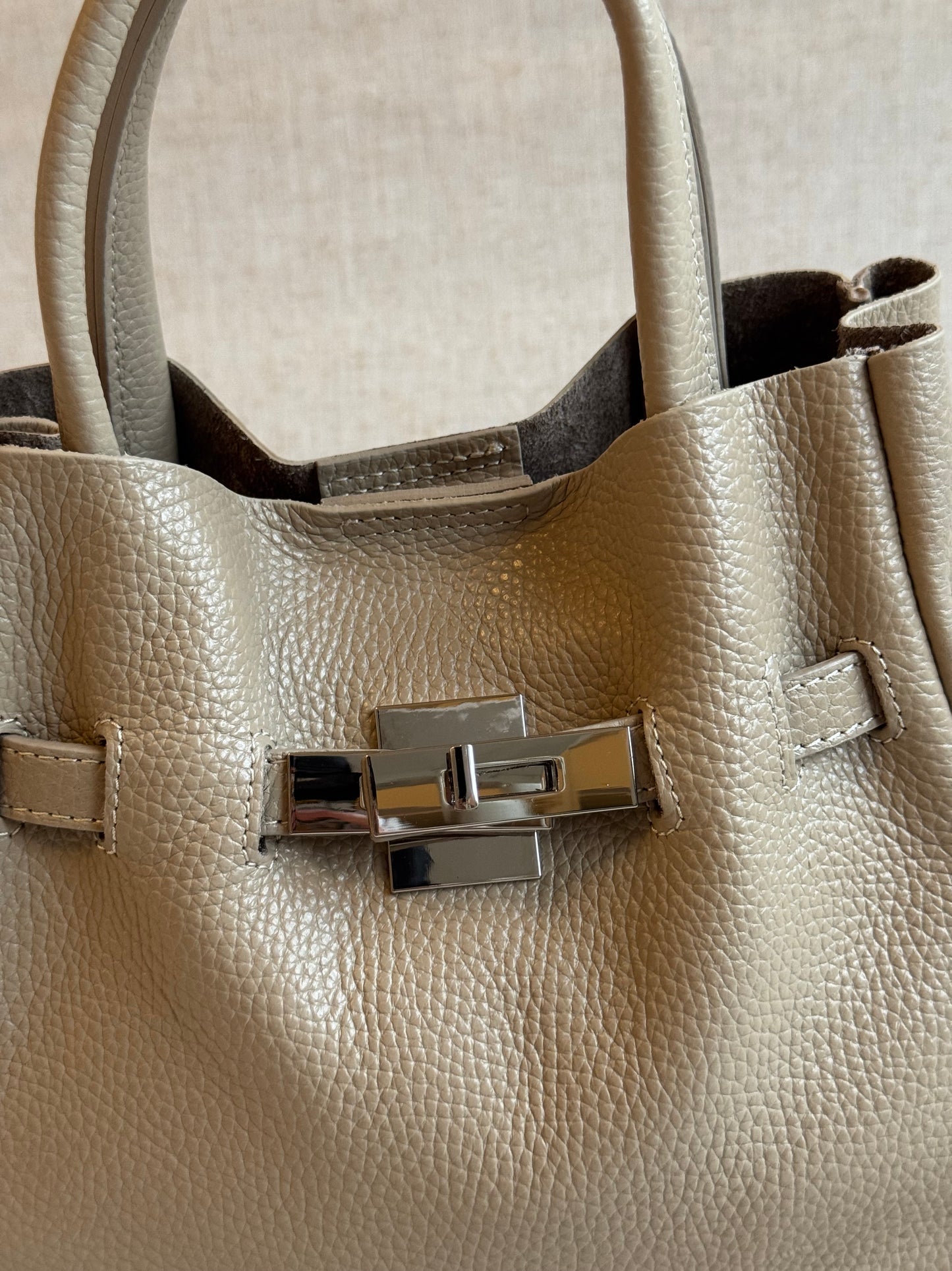 Borsa Soho - misura piccola, con tracolla lunga