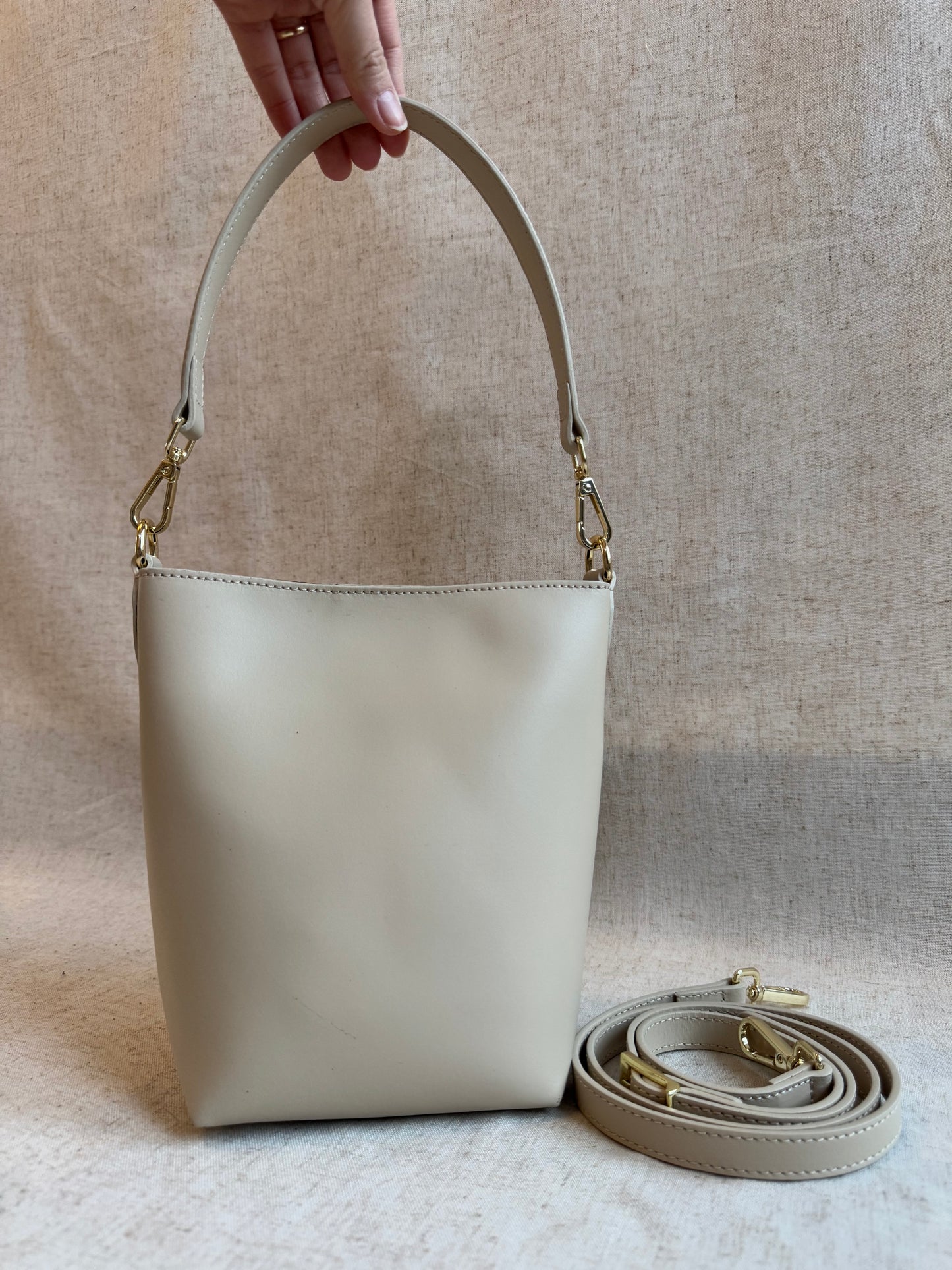 Borsa a spalla Vanessa - misura piccola, con tracolla lunga