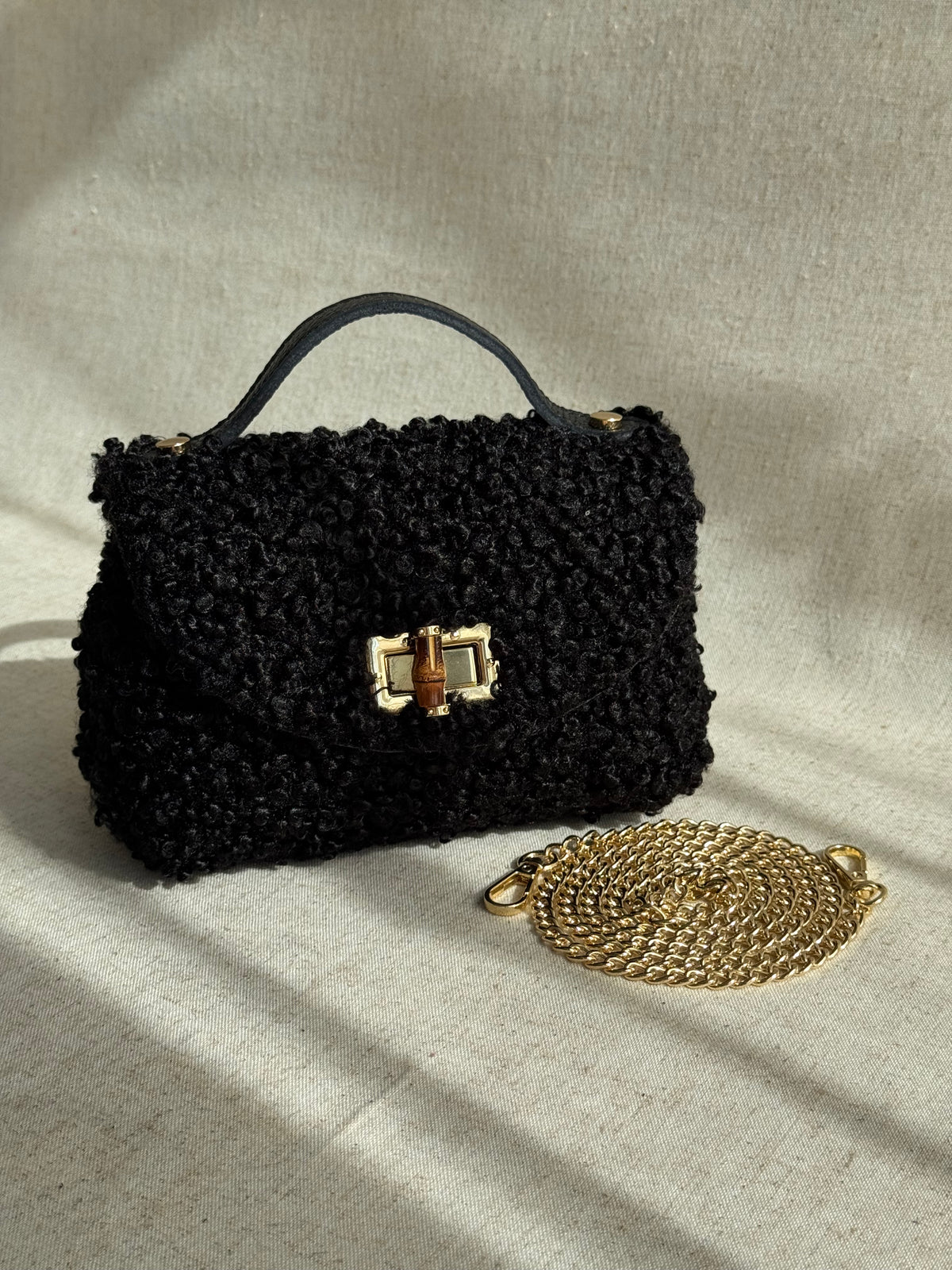 Borsa Lily - teddy, con tracolla in catena