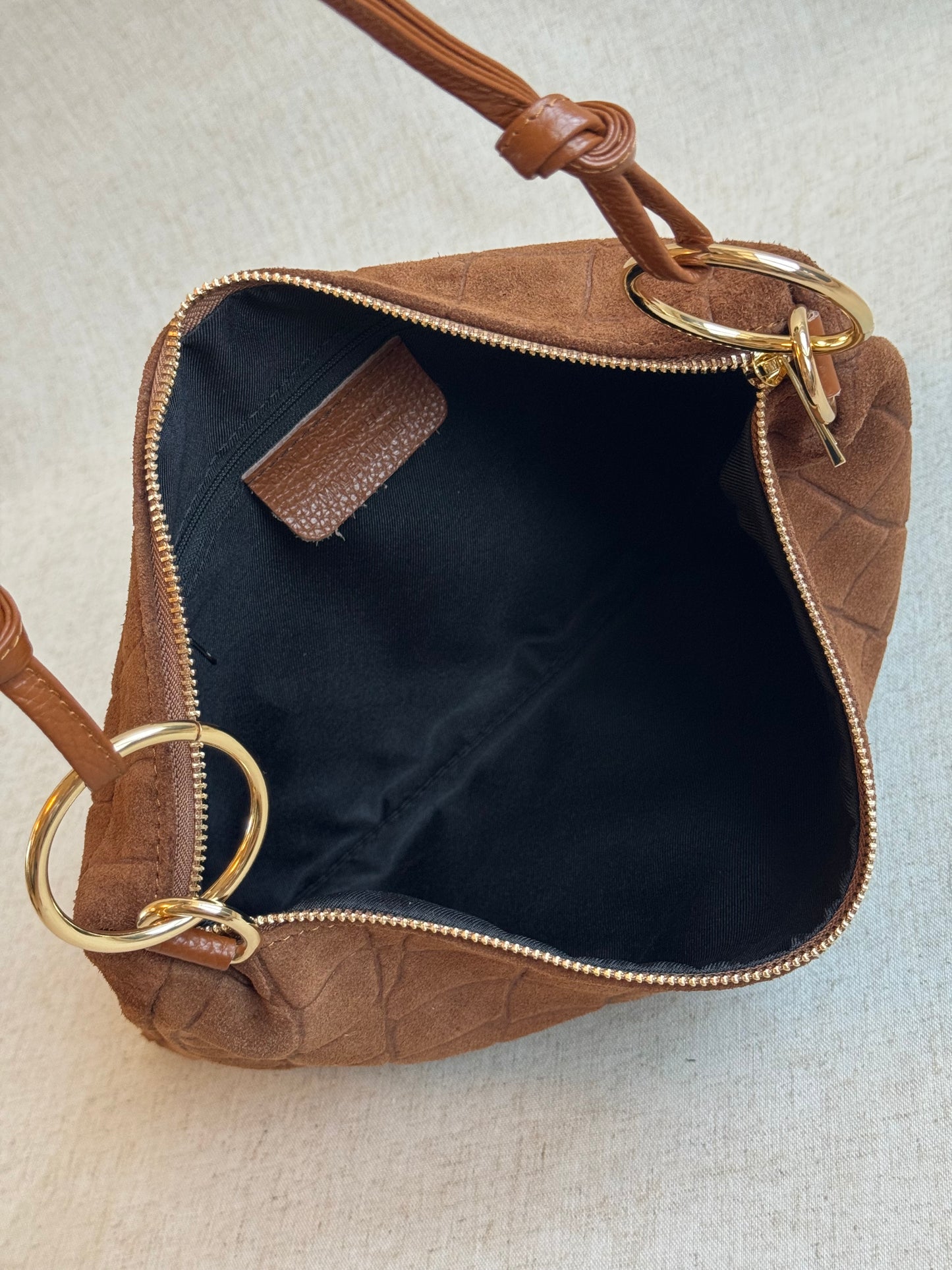 Borsa Agata - camoscio, stampa coccodrillo, con tracolla lunga