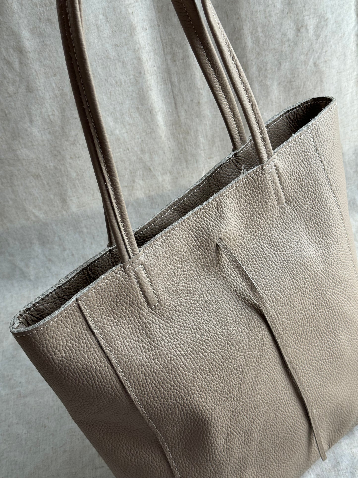 Maxi borsa a spalla Dina