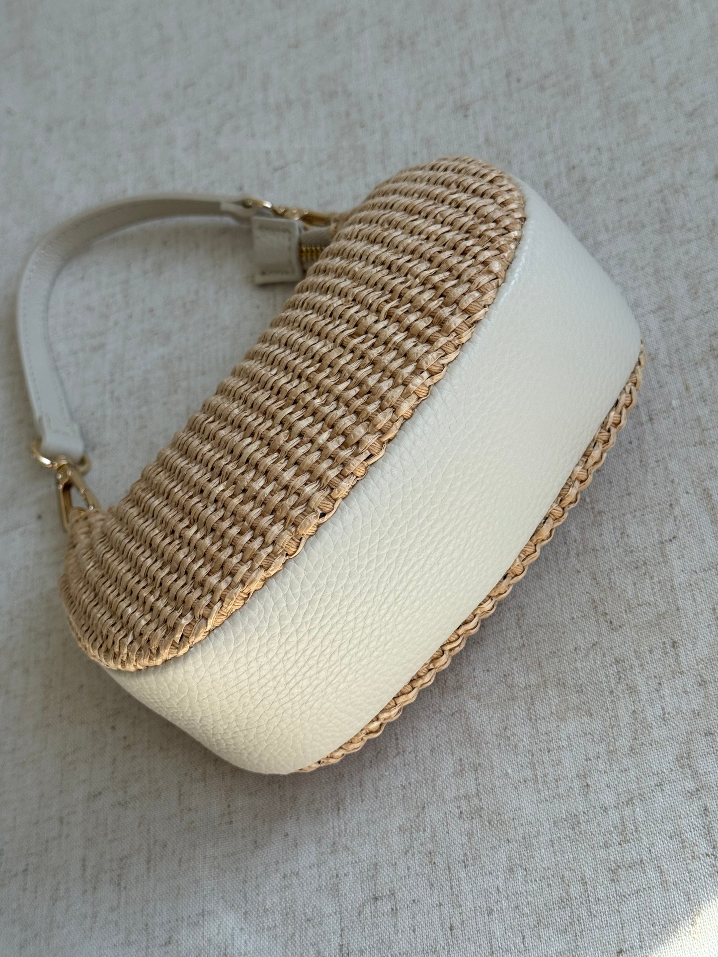 Borsa Luna - rafia, misura piccola, con tracolla in catena
