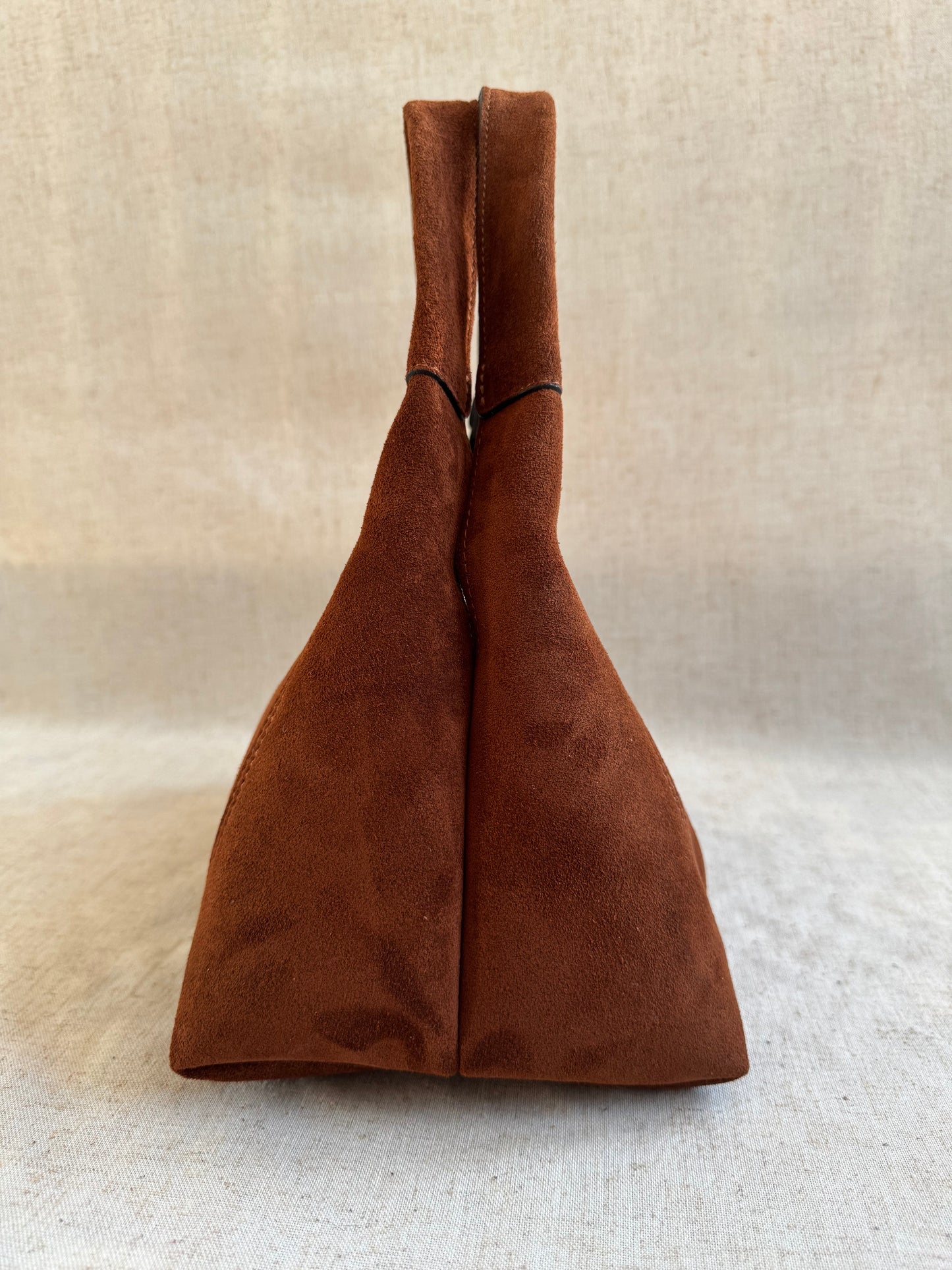 Borsa Gabriella - camoscio, misura piccola con tracolla lunga