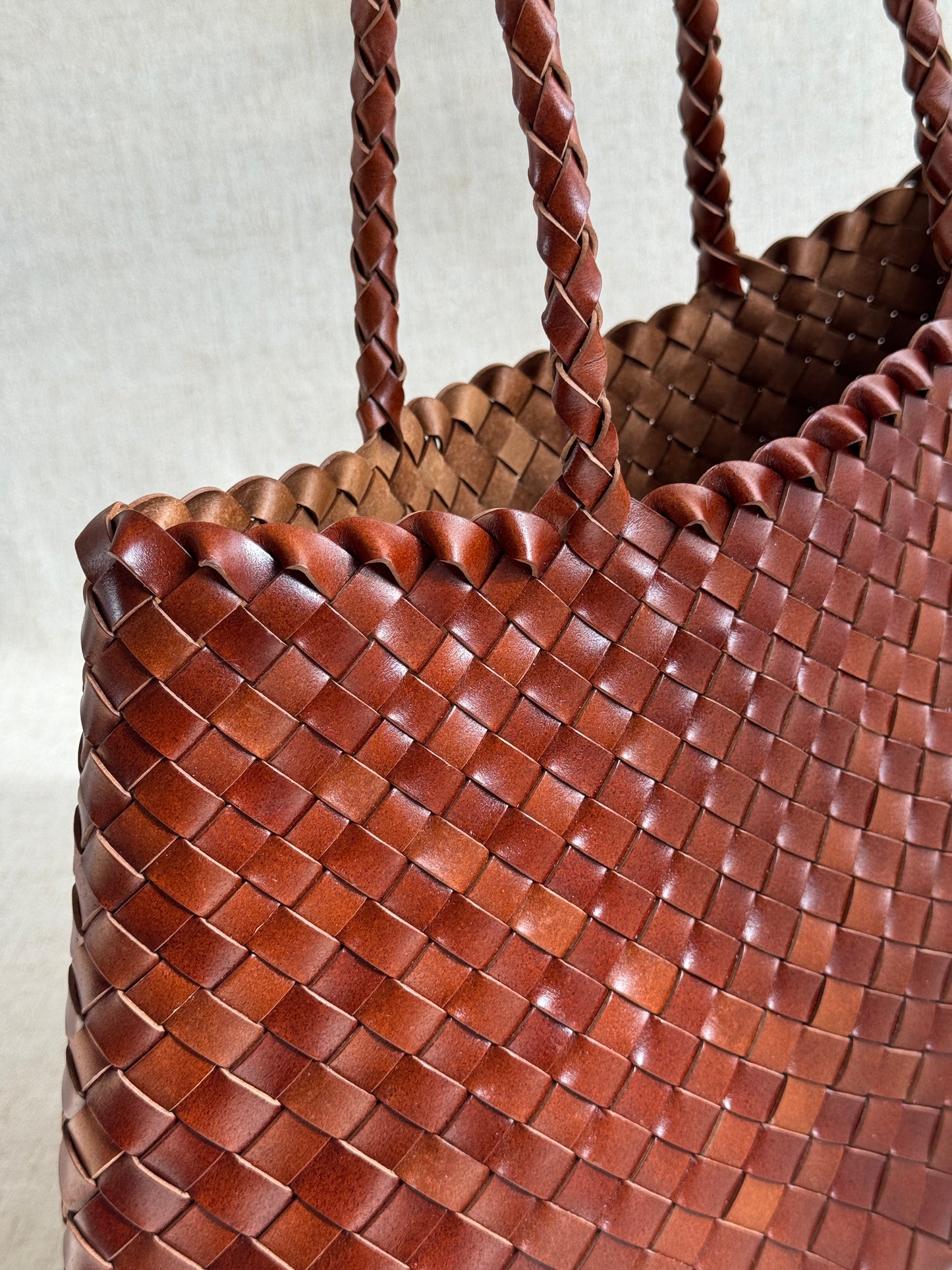 Maxi borsa a spalla Cassandra - vera pelle tamponato