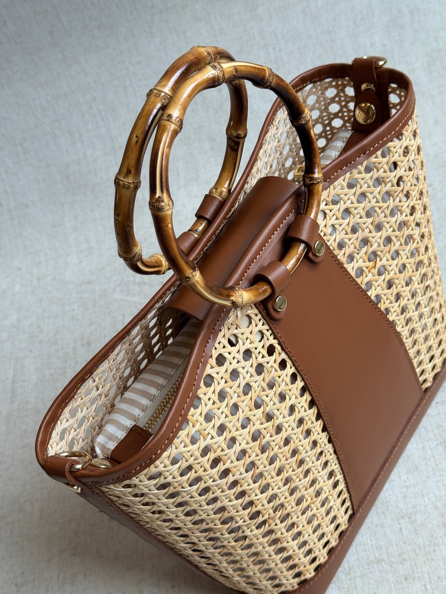 Borsa Atena - misura grande, paglia di Vienna, con tracolla lunga e pochette