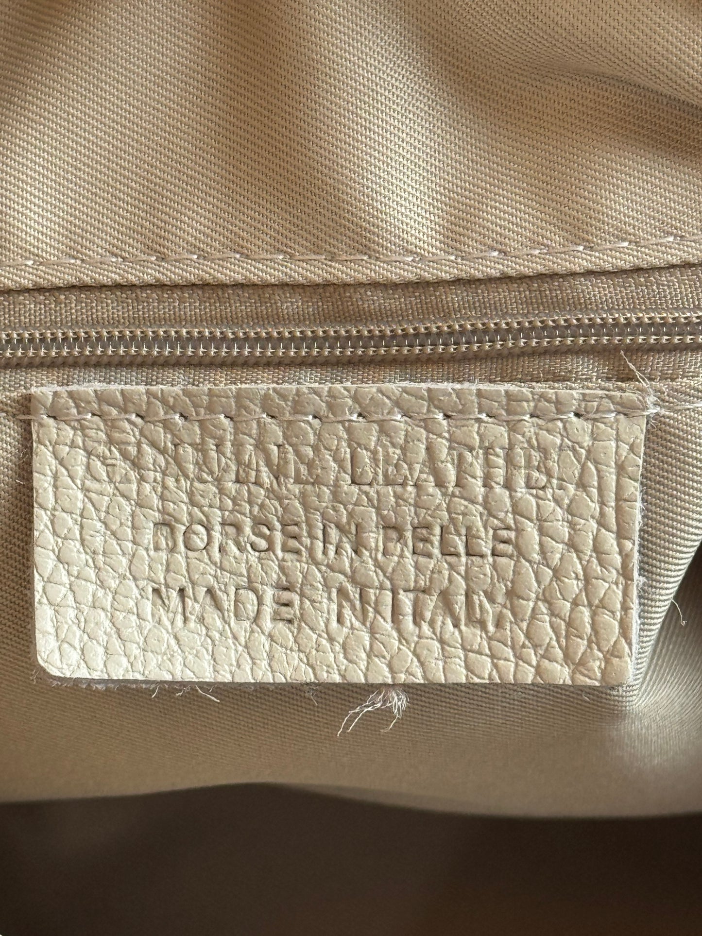 Borsa a spalla Agata - borchie, misura grande, con tracolla lunga