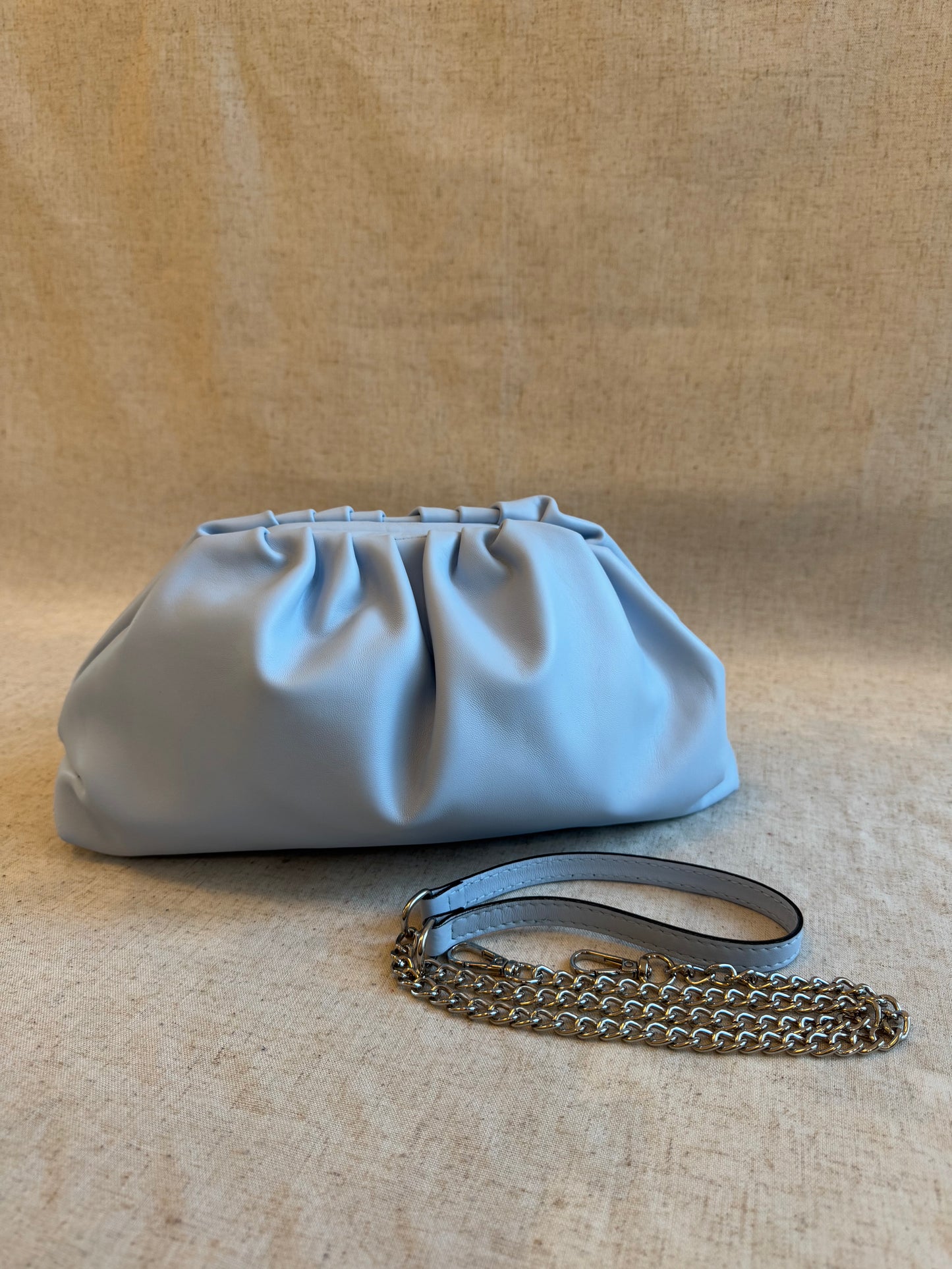 Pochette Claudia - misura grande, con tracolla lunga