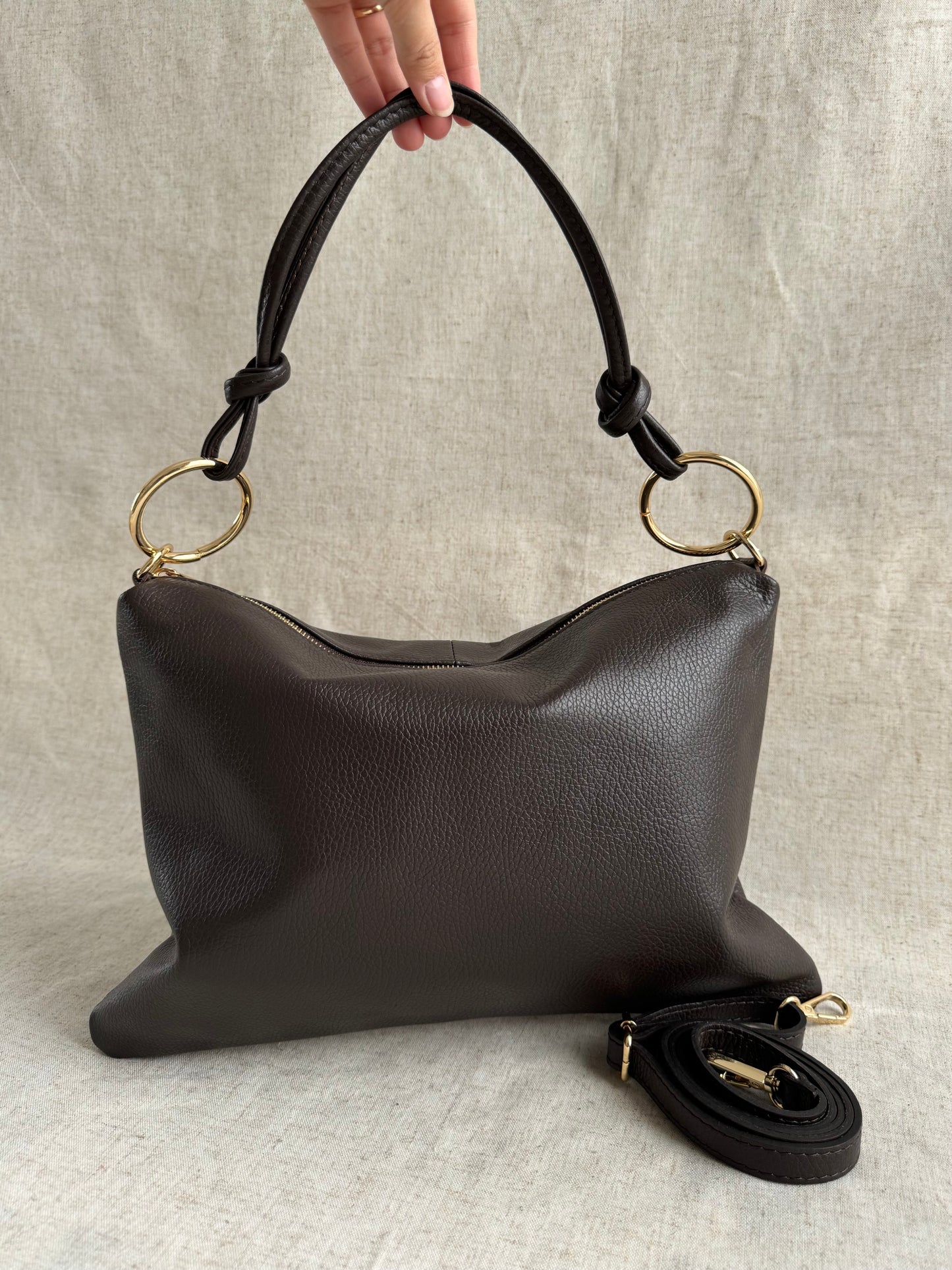 Borsa a spalla Agata - misura grande, con tracolla lunga